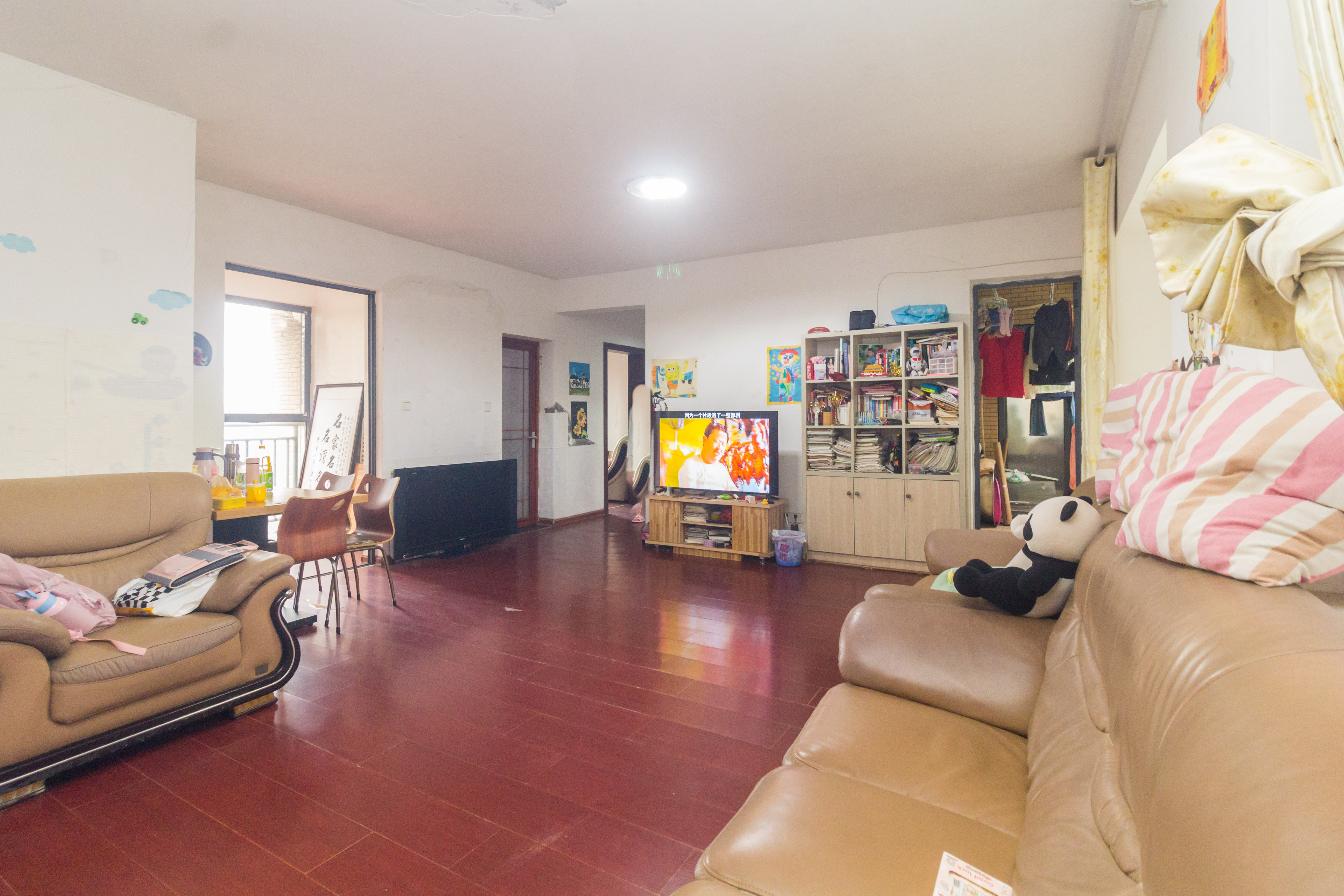 中国铁建国际城一期  4室2厅2卫    65.0万 中国铁建国际城一期  4室2厅2卫    65.0万