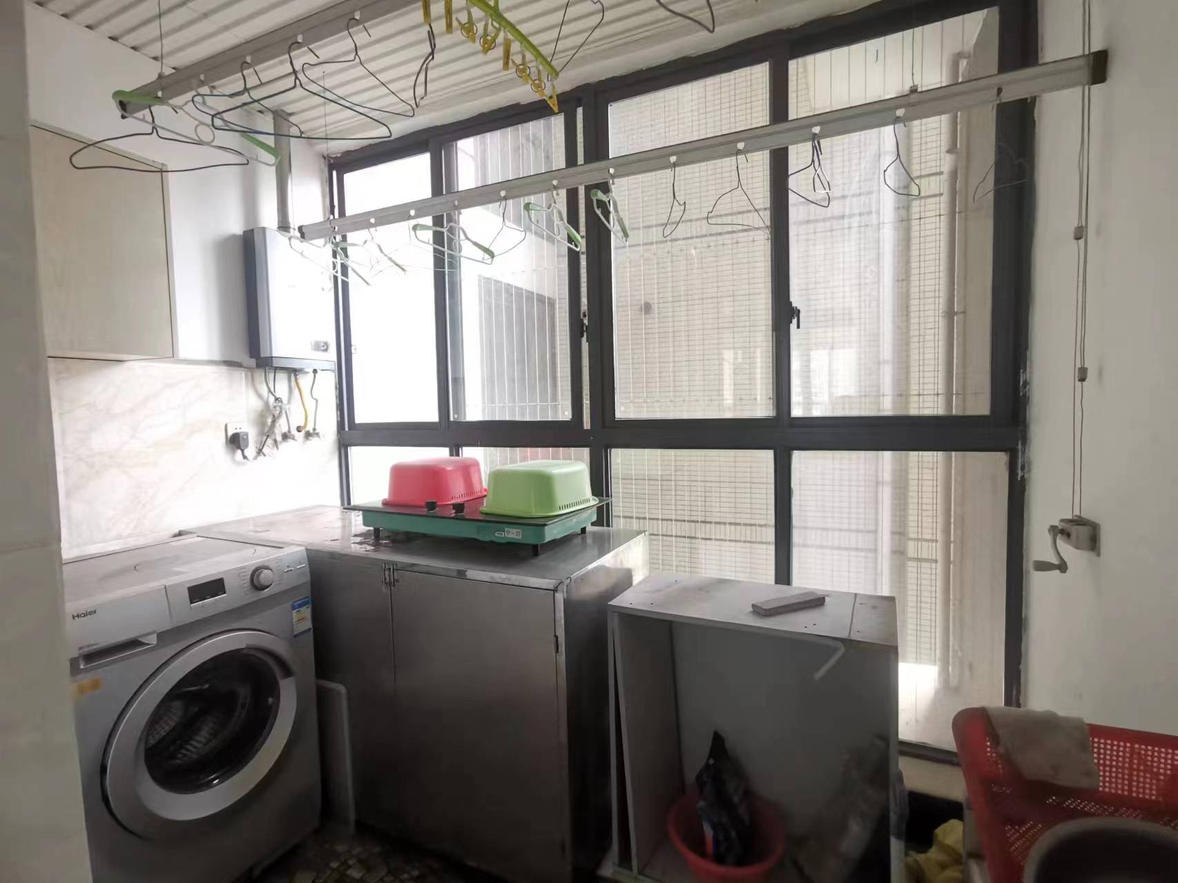 美的城一期 4室2厅2卫 66.0万 美的城一期 4室2厅2卫 66.0万室内图