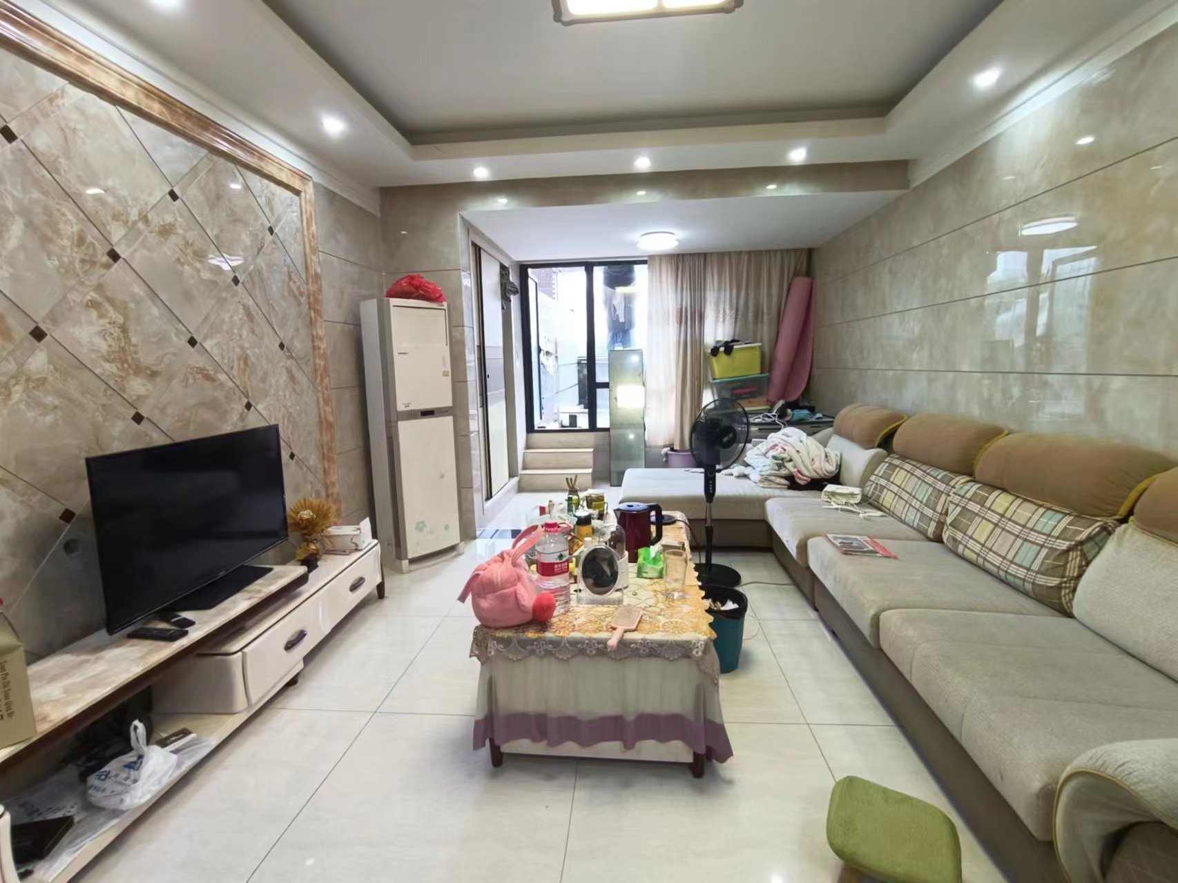 中建御山和苑 3室2厅1卫 72.8万 中建御山和苑 3室2厅1卫 72.8万室内图