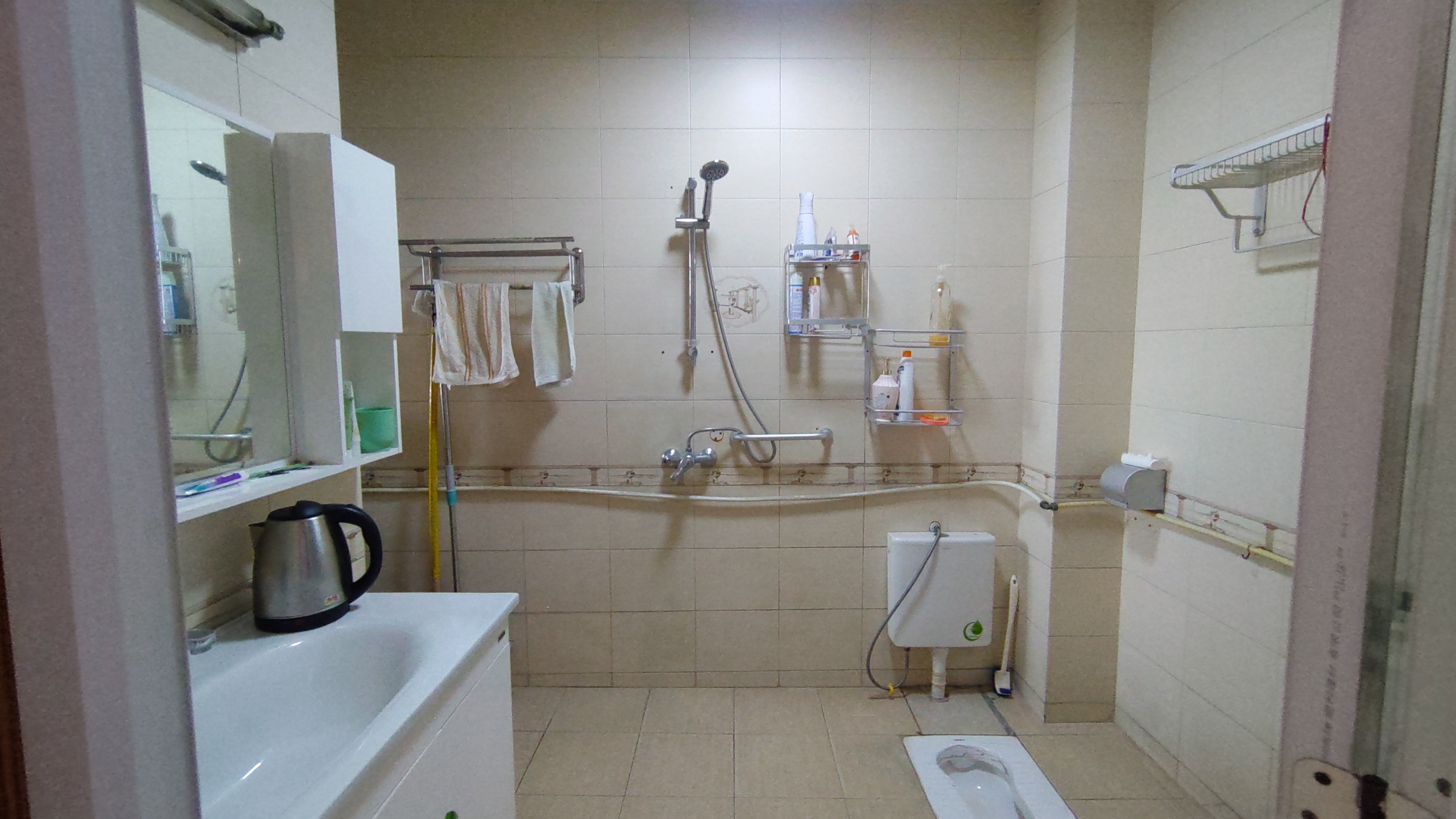 亚都花园 4室2厅2卫 82.00万 亚都花园 4室2厅2卫 82.00万室内图