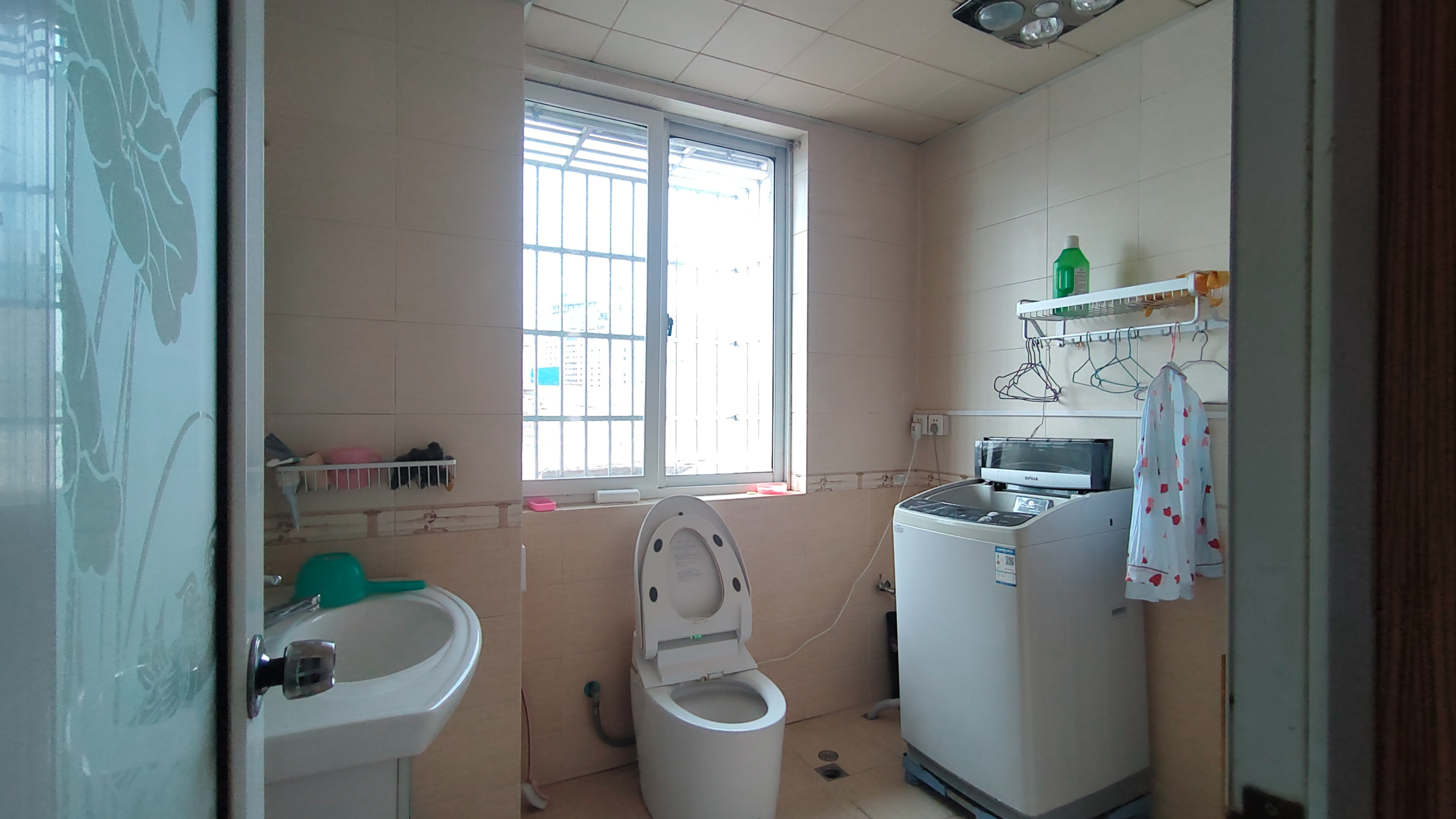 亚都花园 4室2厅2卫 82.00万 亚都花园 4室2厅2卫 82.00万室内图