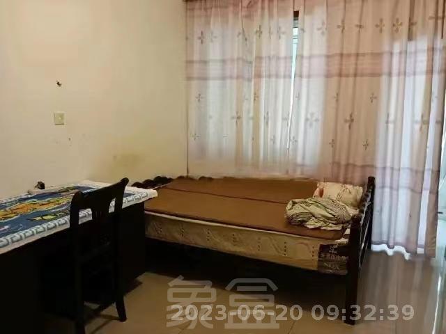 香山美境  3室2厅1卫   1600.00元/月室内图