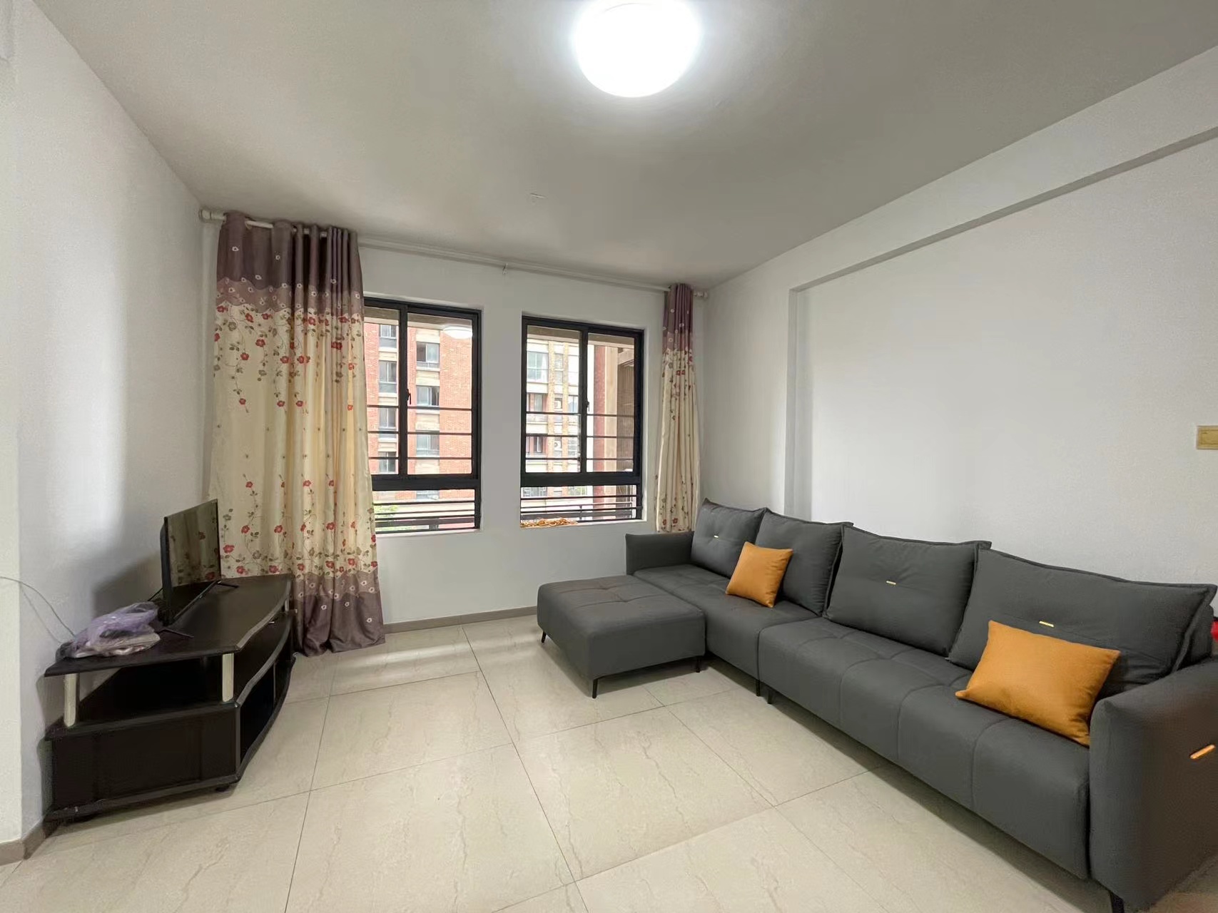 尚格名城香榭丽舍 3室2厅1卫 53.8万 尚格名城香榭丽舍 3室2厅1卫 53.8万室内图