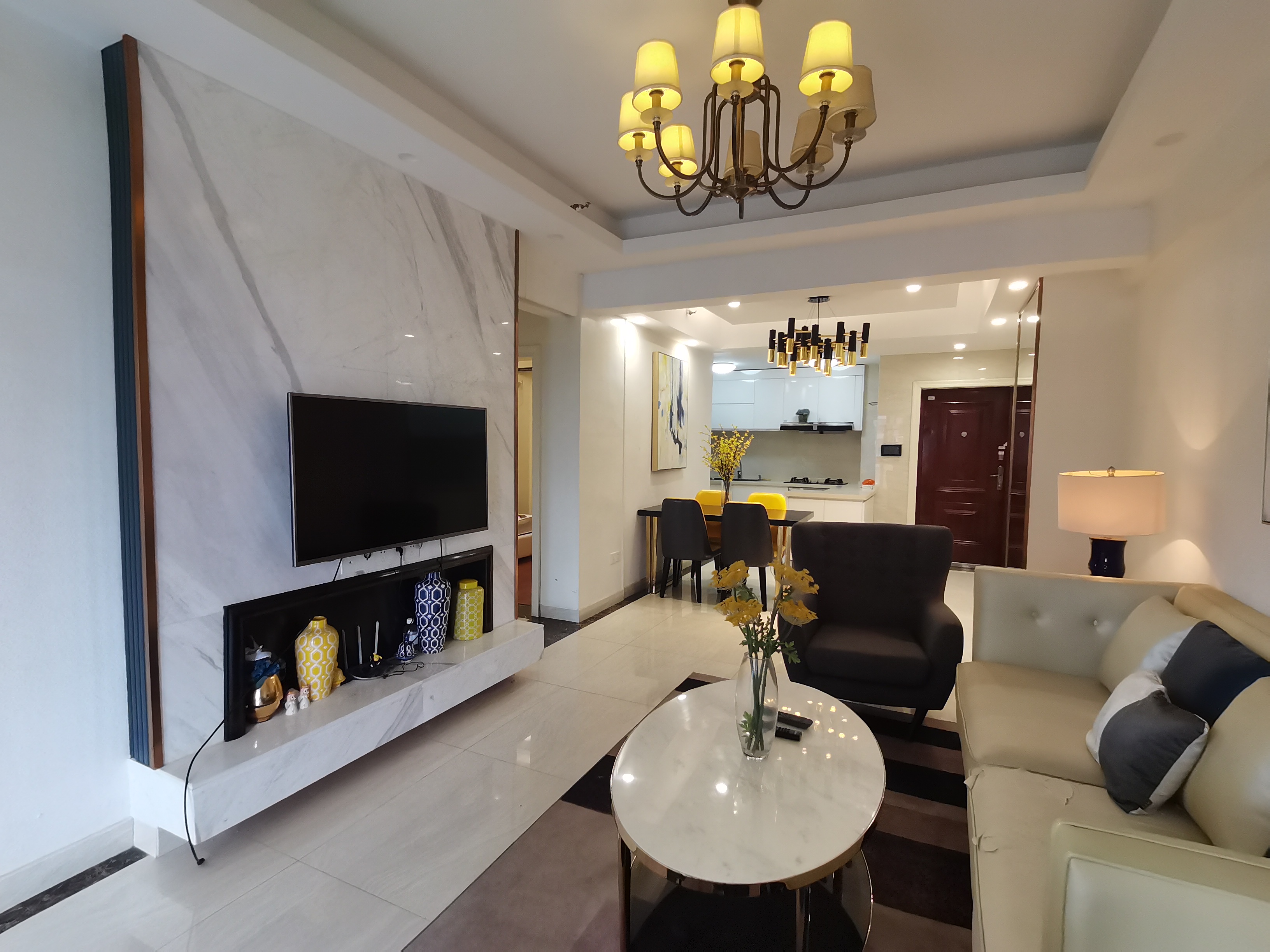 庐山春天 2室2厅1卫 62.0万 庐山春天 2室2厅1卫 62.0万室内图