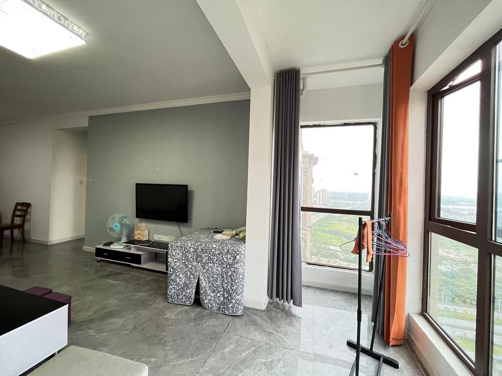 金轮津桥华府 3室2厅2卫 79.8万 金轮津桥华府 3室2厅2卫 79.8万室内图