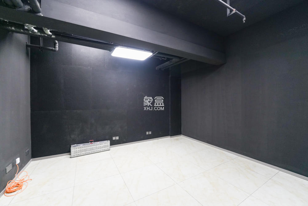 御溪國(guó)際   143.39㎡     172.00萬(wàn)