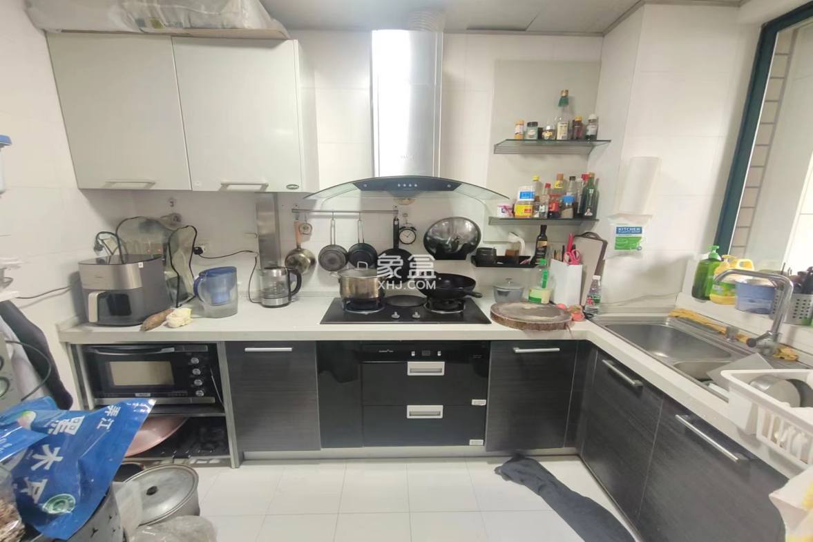 西域名邸  3室2厅2卫    88.0万 西域名邸  3室2厅2卫    88.0万室内图