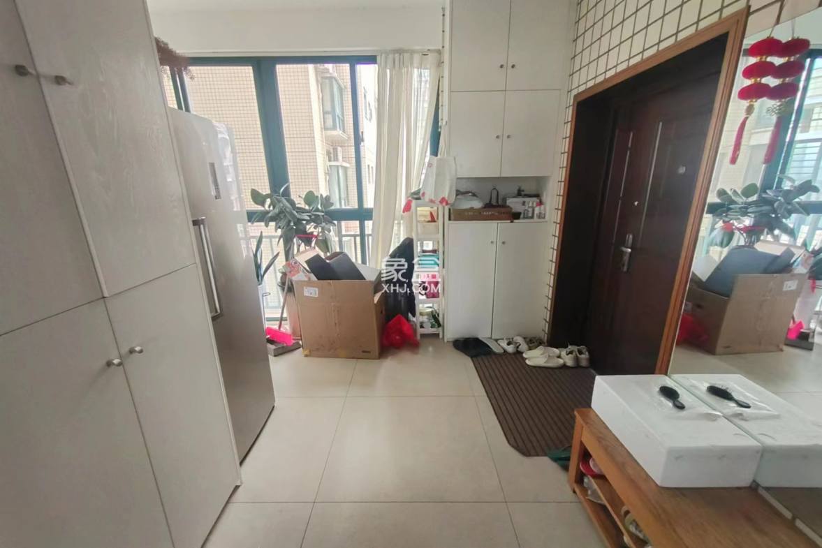 西域名邸  3室2厅2卫    88.0万 西域名邸  3室2厅2卫    88.0万室内图