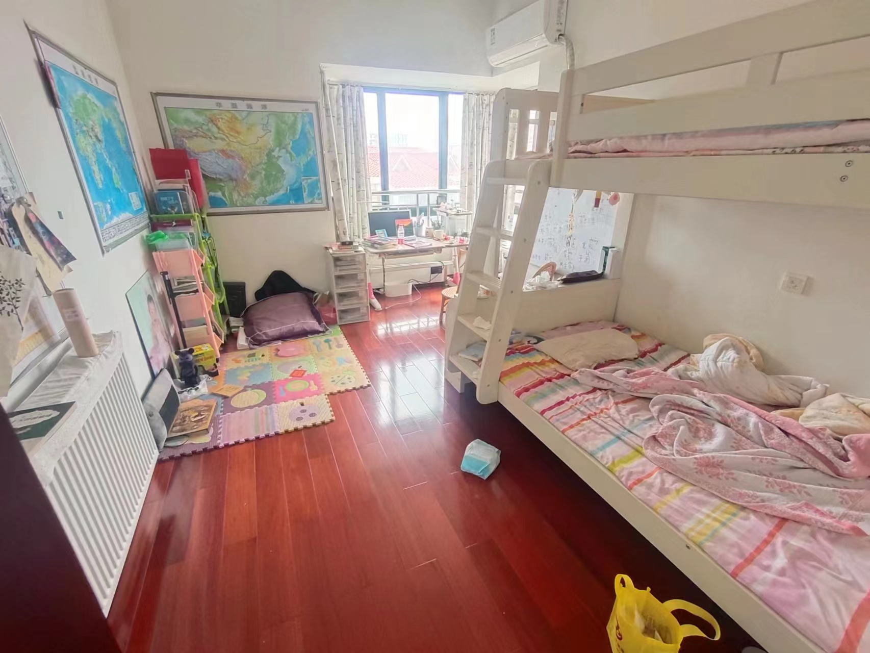 西域名邸  3室2厅2卫    88.0万 西域名邸  3室2厅2卫    88.0万室内图