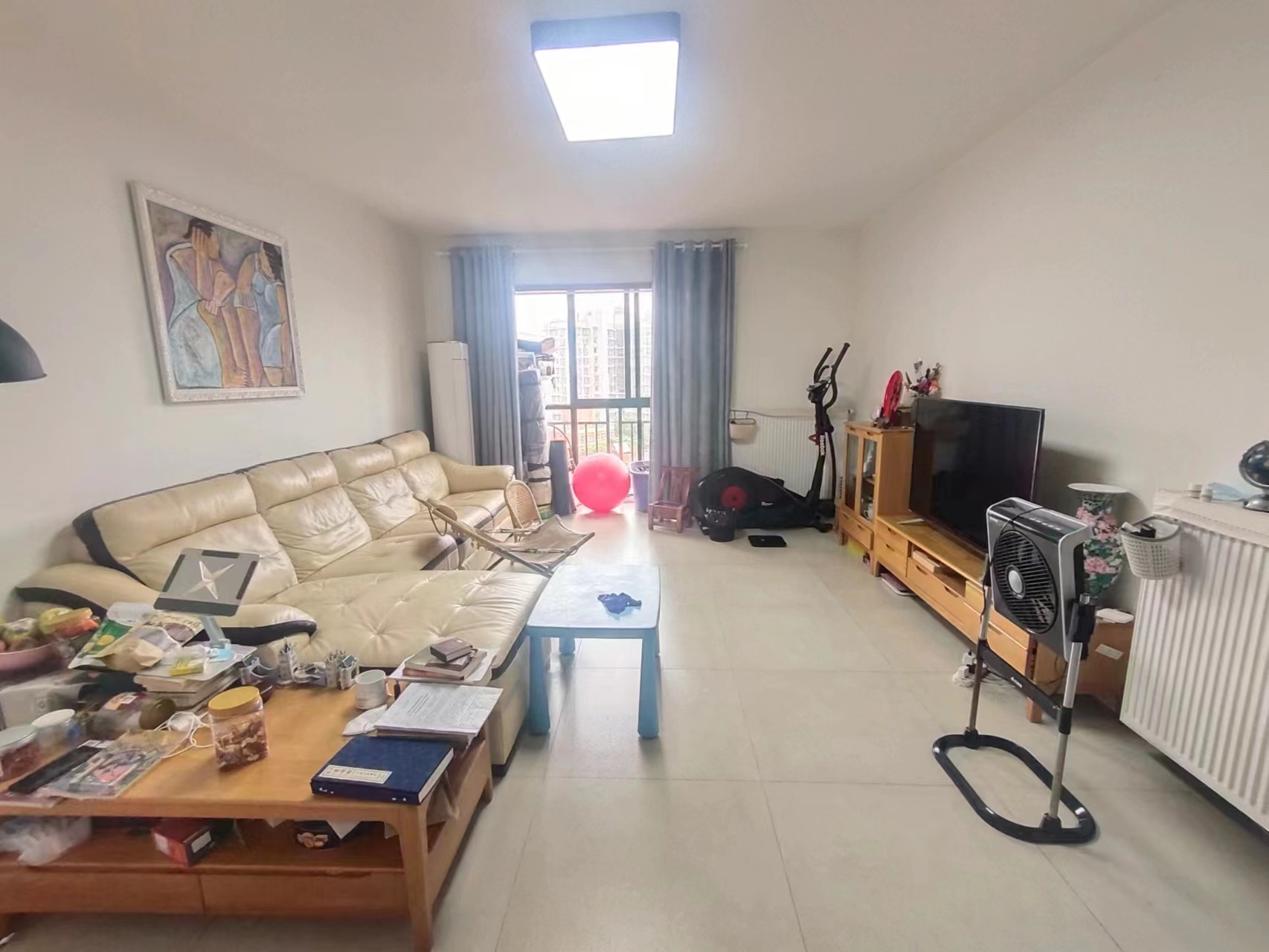 西域名邸  3室2厅2卫    88.0万 西域名邸  3室2厅2卫    88.0万室内图