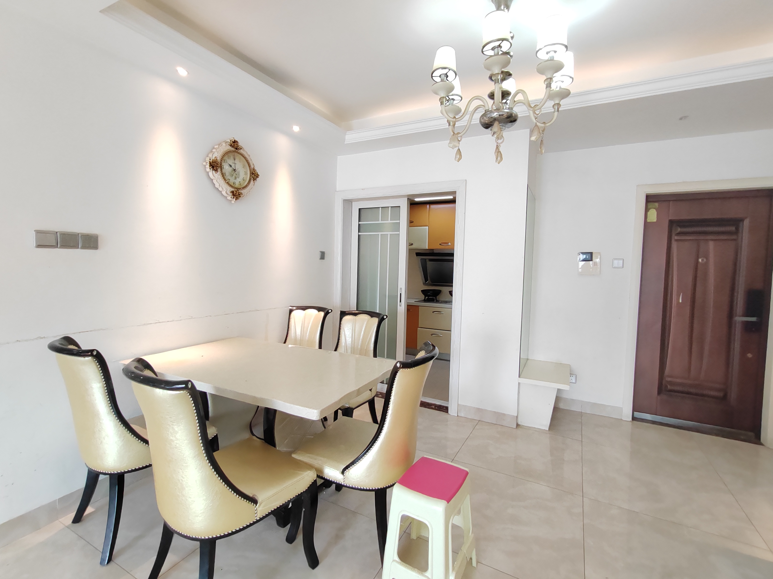 佳兆业金域天下二期 3室2厅2卫 63.0万 佳兆业金域天下二期 3室2厅2卫 63.0万室内图