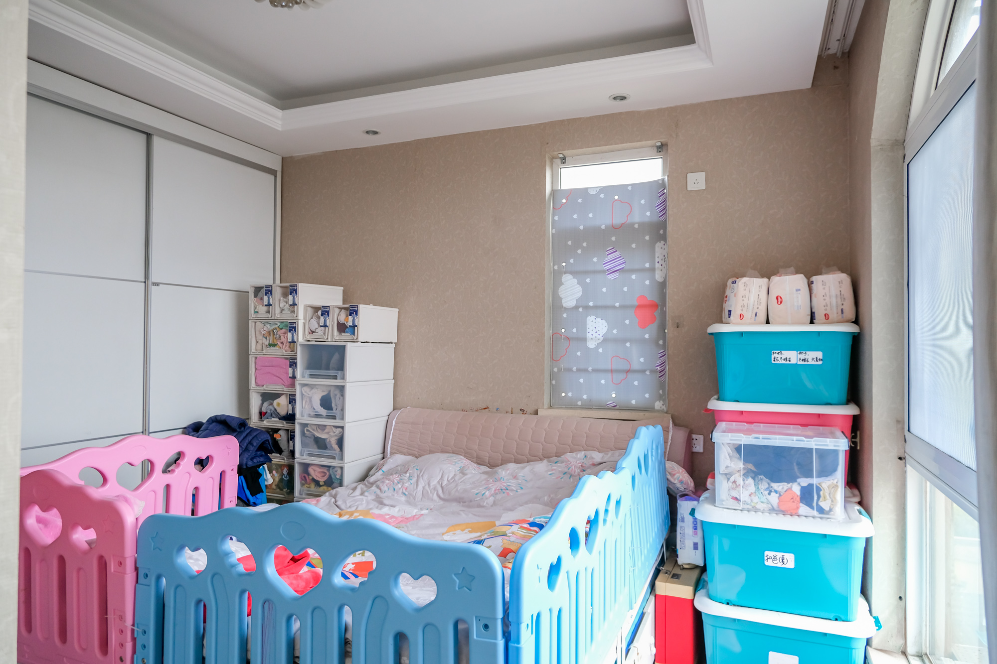 郡原居里 2室2厅1卫 45.0万 郡原居里 2室2厅1卫 45.0万卧室