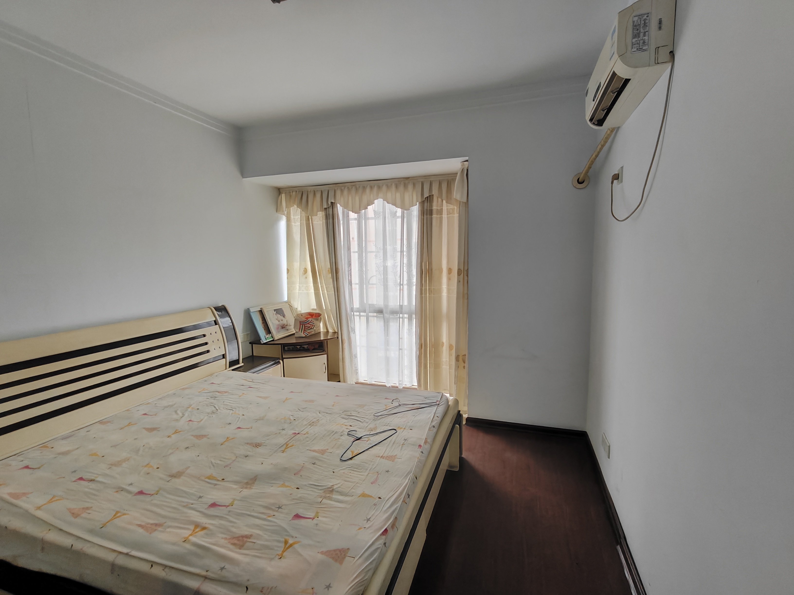 江南世家  4室2厅2卫    45.8万 江南世家  4室2厅2卫    45.8万室内图