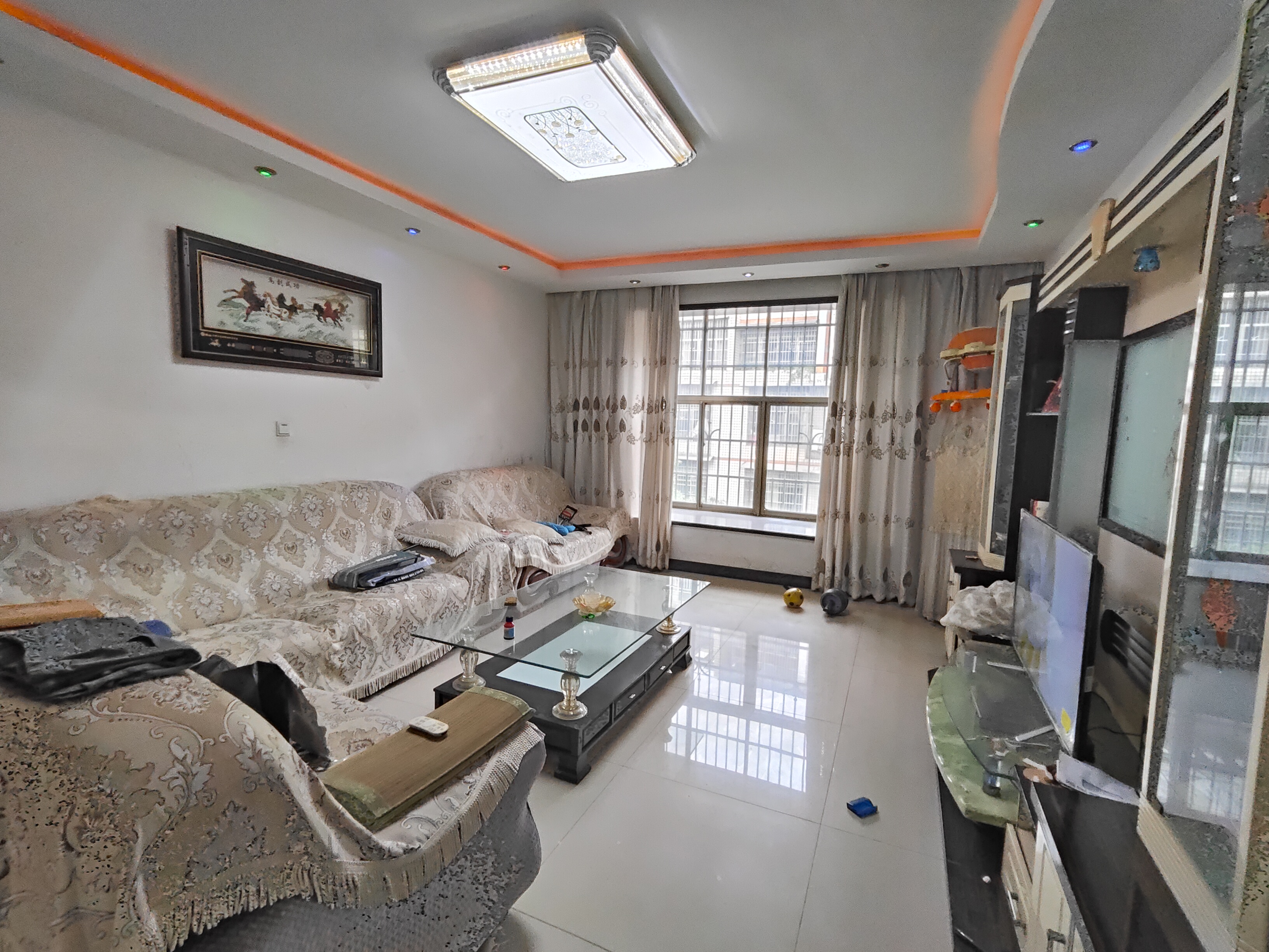 江南世家  4室2厅2卫    45.8万 江南世家  4室2厅2卫    45.8万室内图