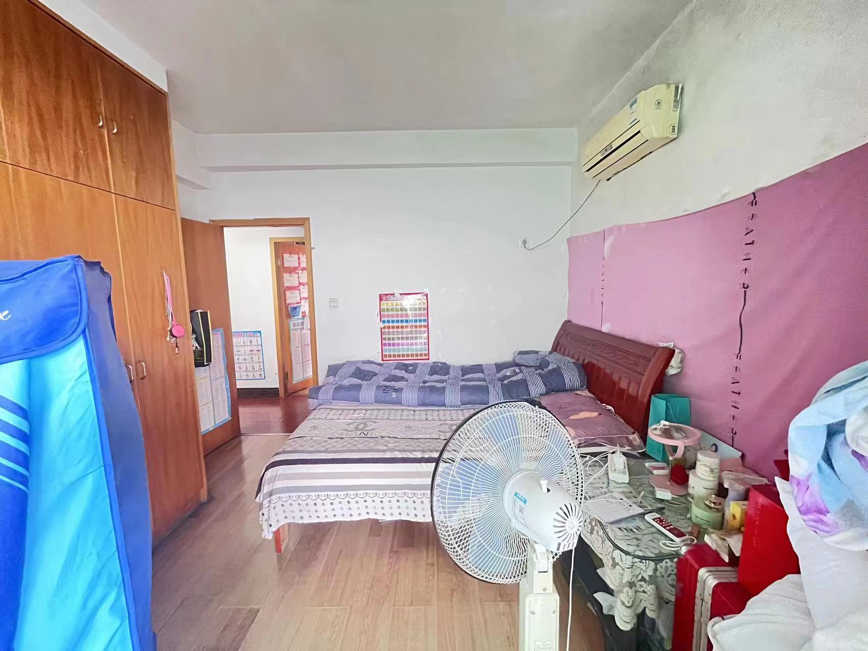 摩登摩天 2室2厅1卫 40.0万 摩登摩天 2室2厅1卫 40.0万室内图