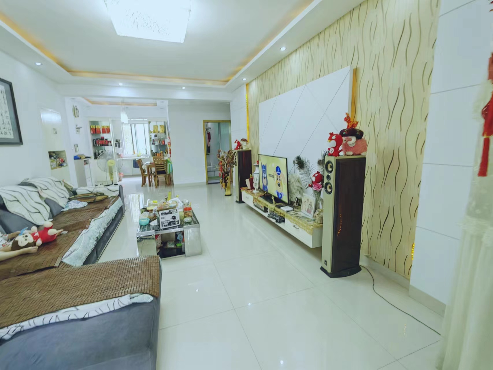 玫瑰名城梧桐园 3室2厅2卫 58.8万 玫瑰名城梧桐园 3室2厅2卫 58.8万室内图