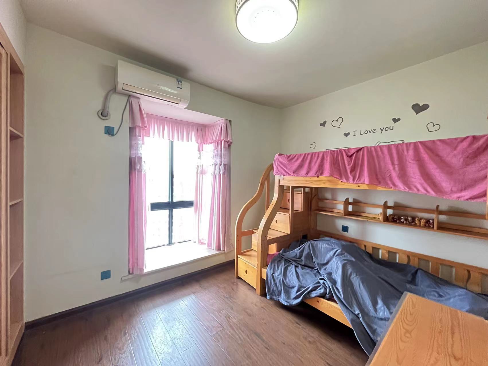 盛世华庭 3室2厅2卫 58.8万 盛世华庭 3室2厅2卫 58.8万室内图