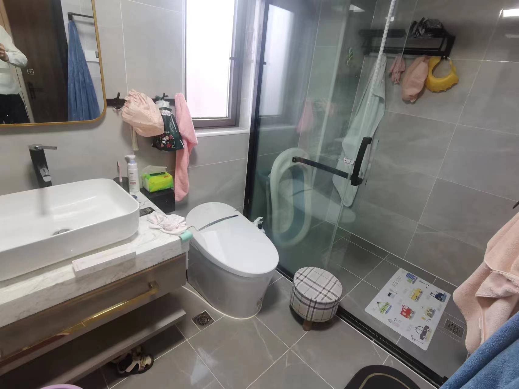 湖湘文化城(锦绣香江) 4室2厅2卫 103.0万 湖湘文化城(锦绣香江) 4室2厅2卫 103.0万室内图