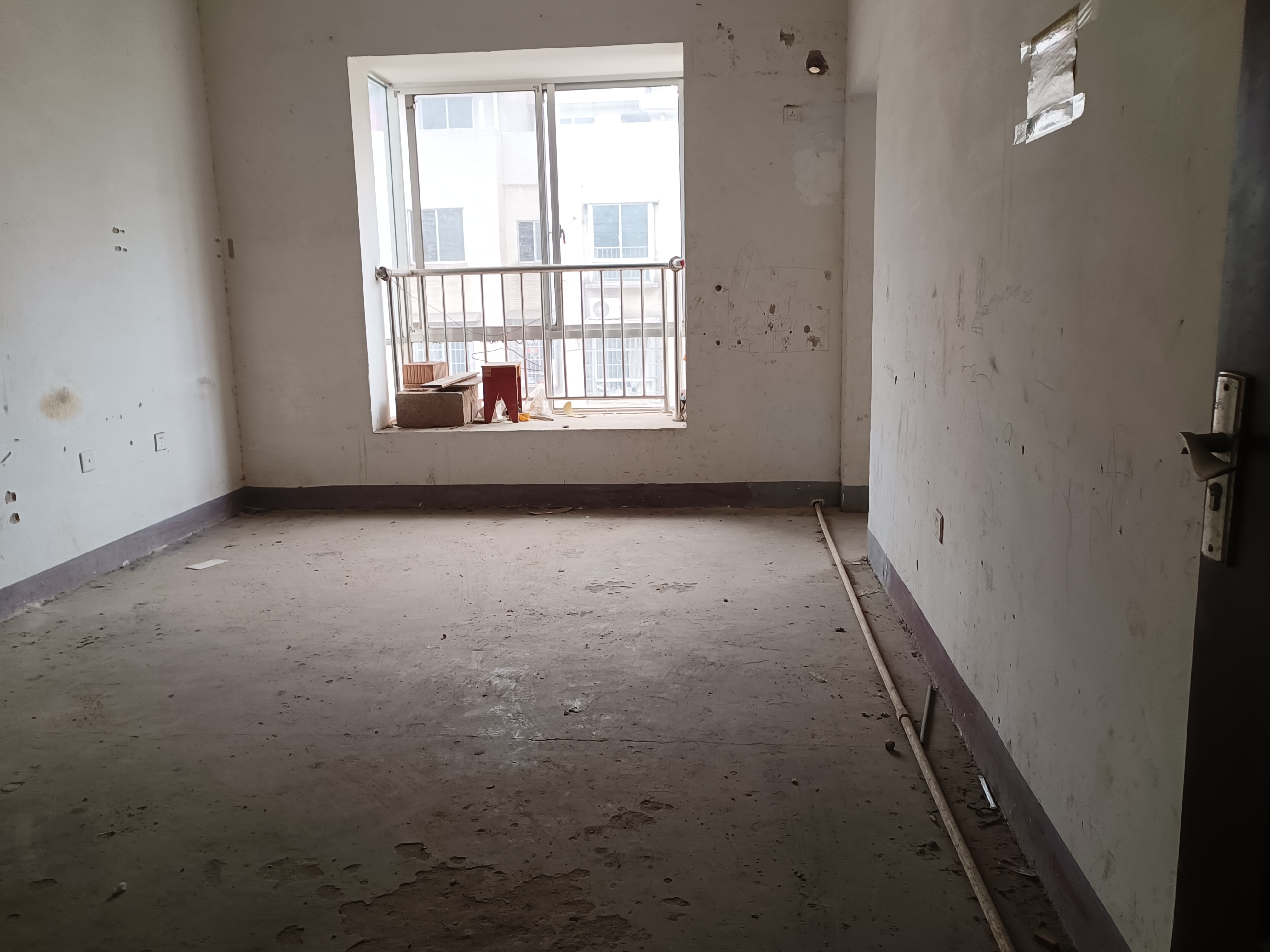 安泰小区 4室2厅2卫 55.0万 安泰小区 4室2厅2卫 55.0万室内图