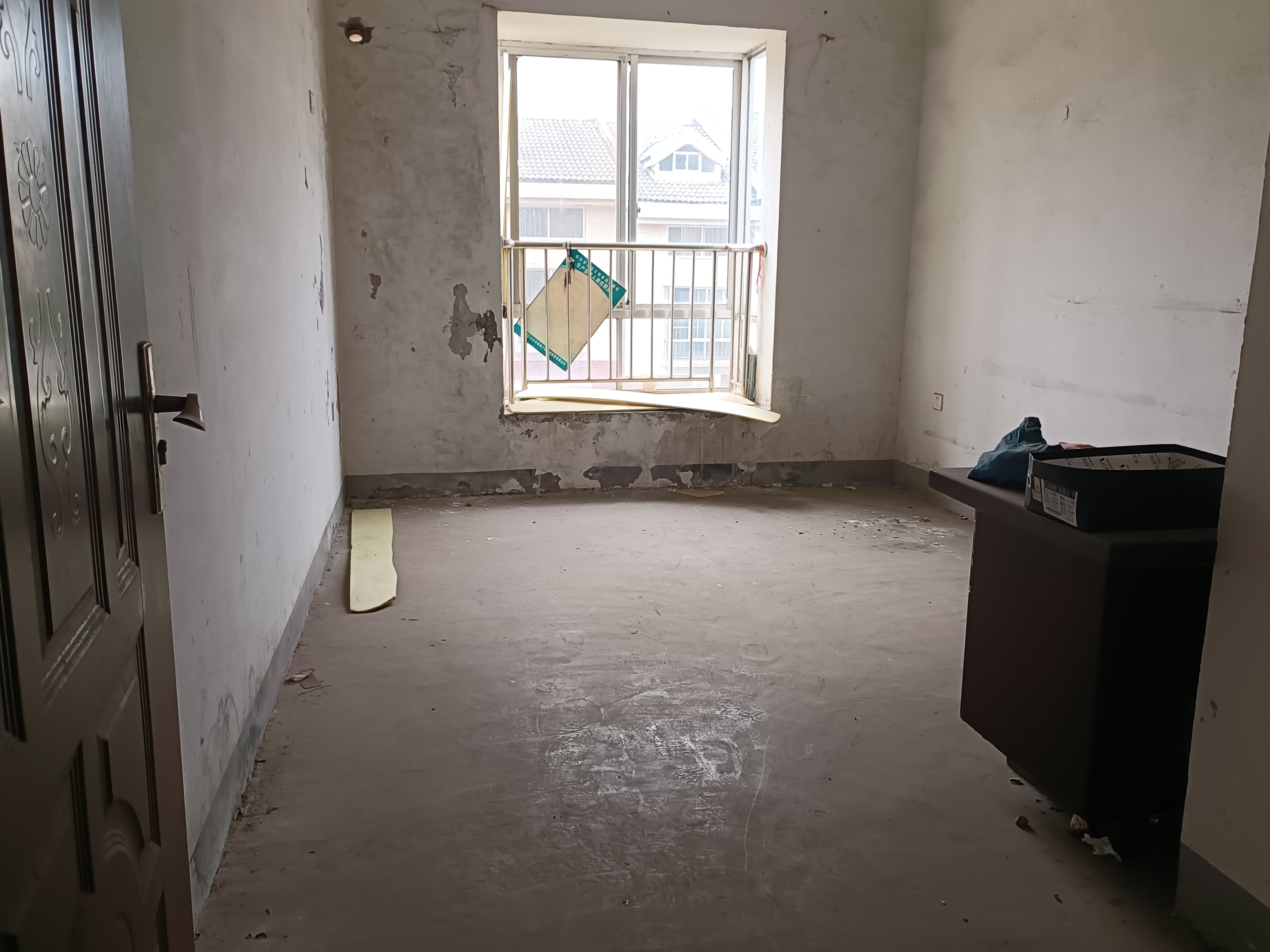 安泰小区 4室2厅2卫 55.0万 安泰小区 4室2厅2卫 55.0万室内图