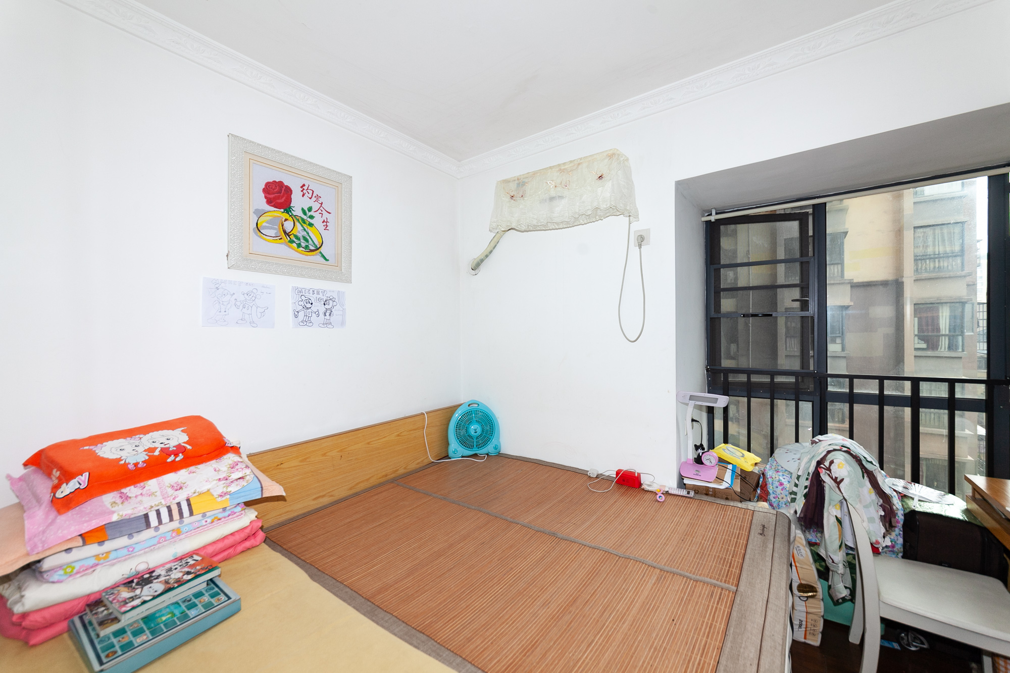 勤诚达新界 2室2厅1卫 81.7万 勤诚达新界 2室2厅1卫 81.7万卧室