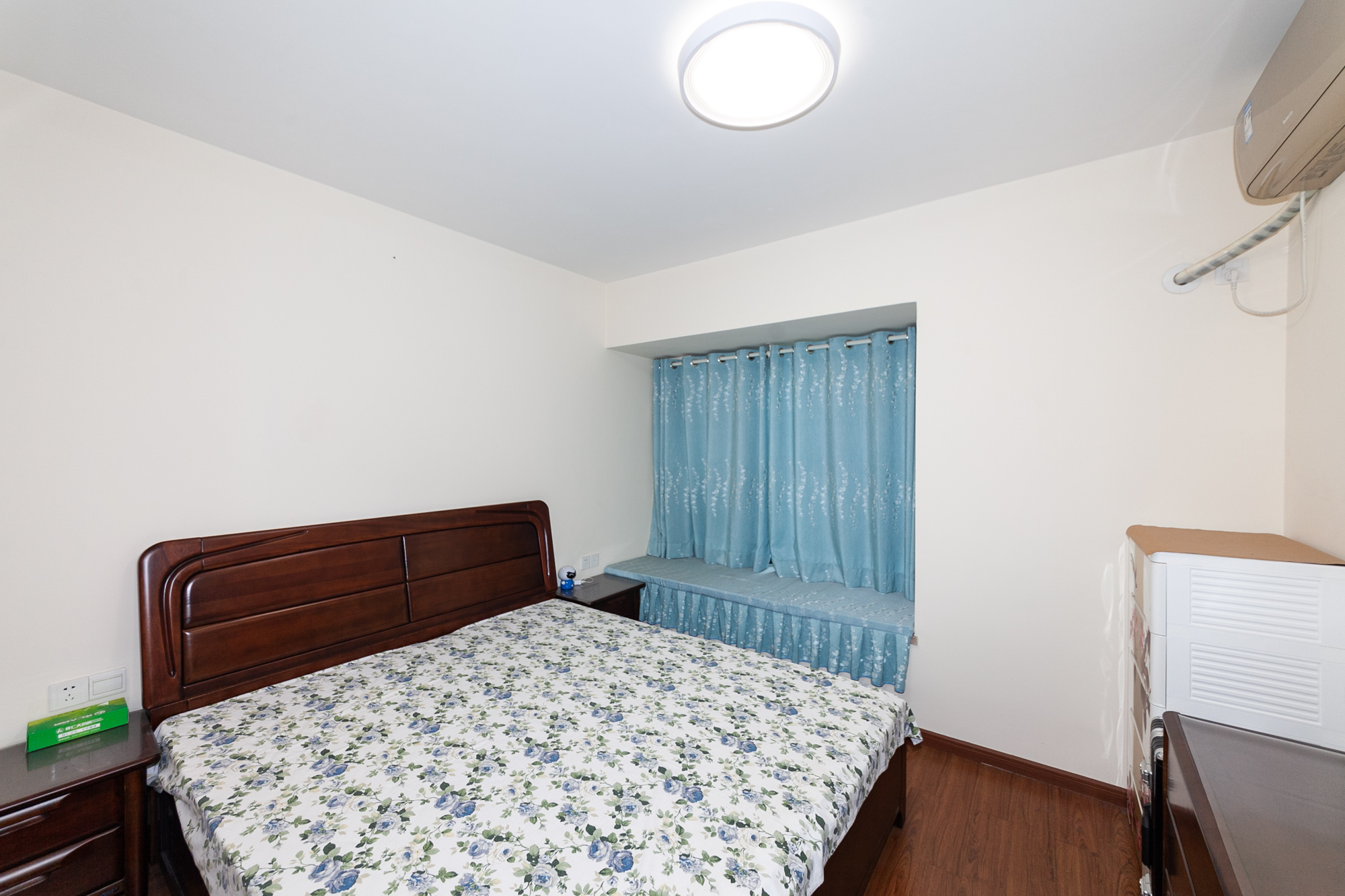 时代倾城二期 4室2厅2卫 132.0万 时代倾城二期 4室2厅2卫 132.0万卧室