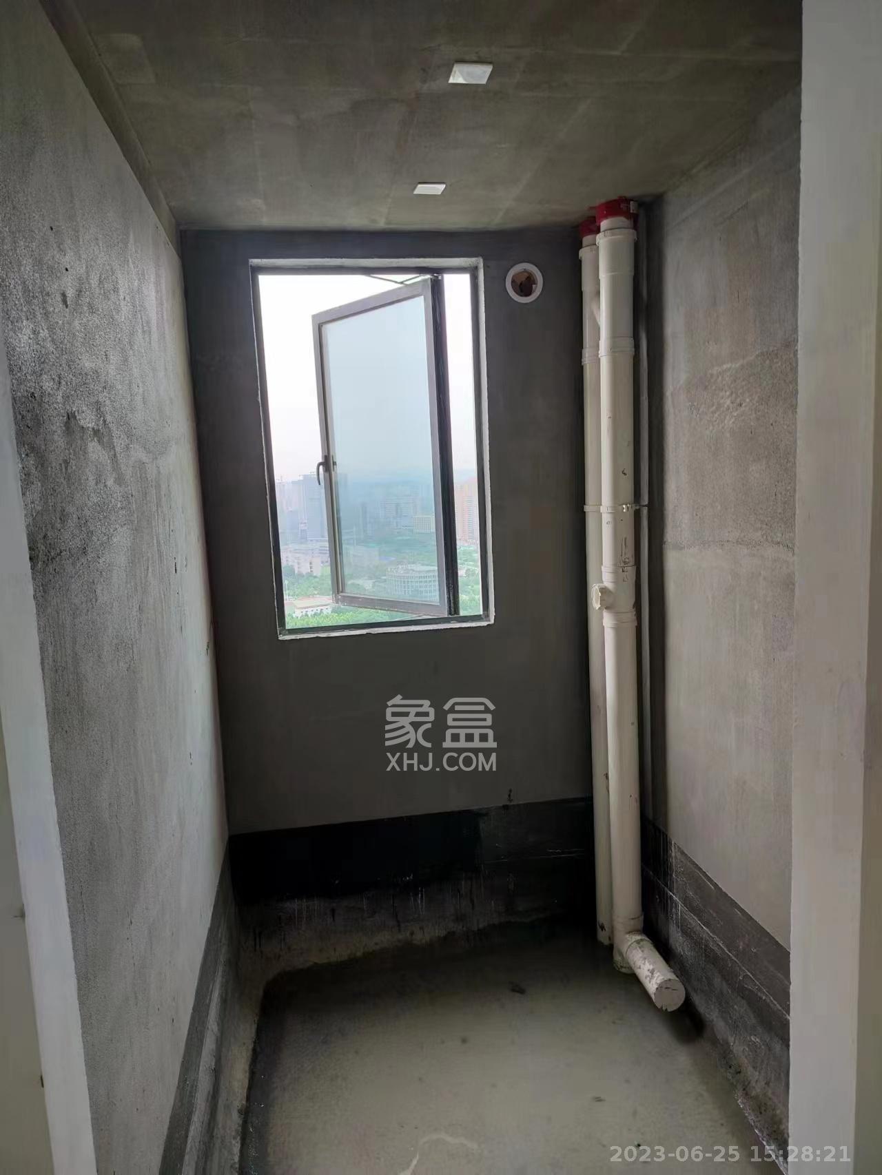 建投象山国际  4室2厅2卫   2200.00元/月室内图