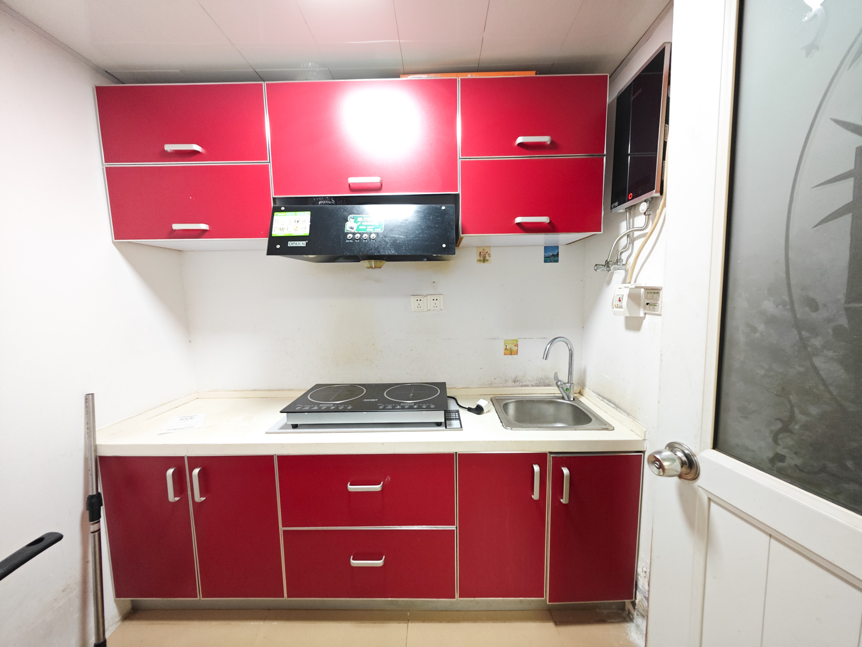 满庭芳小区  1室1厅1卫    42.0万 满庭芳小区  1室1厅1卫    42.0万厨房