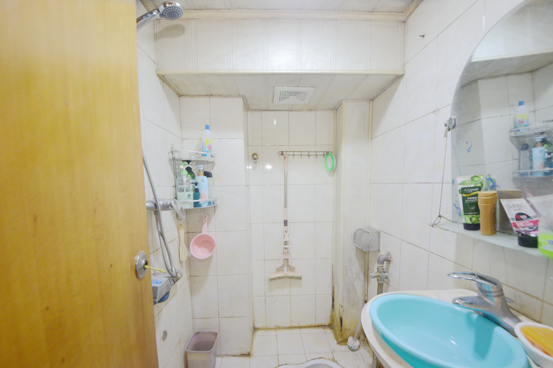 东塘电力院  3室2厅1卫   150.00万卫生间