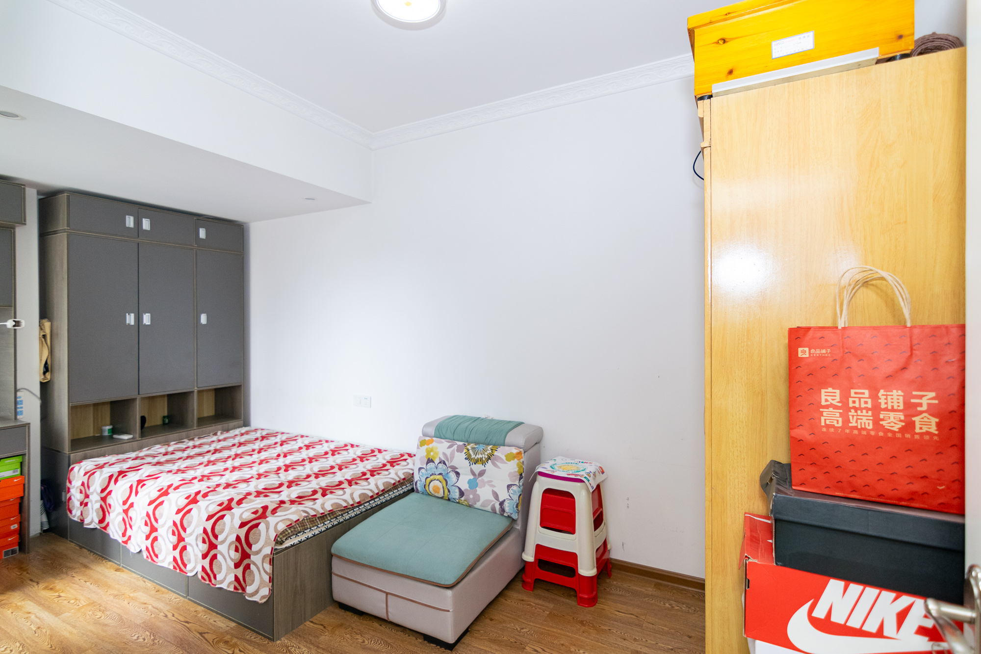 润和之悦(金泽园) 2室2厅1卫 79.8万 润和之悦(金泽园) 2室2厅1卫 79.8万卧室