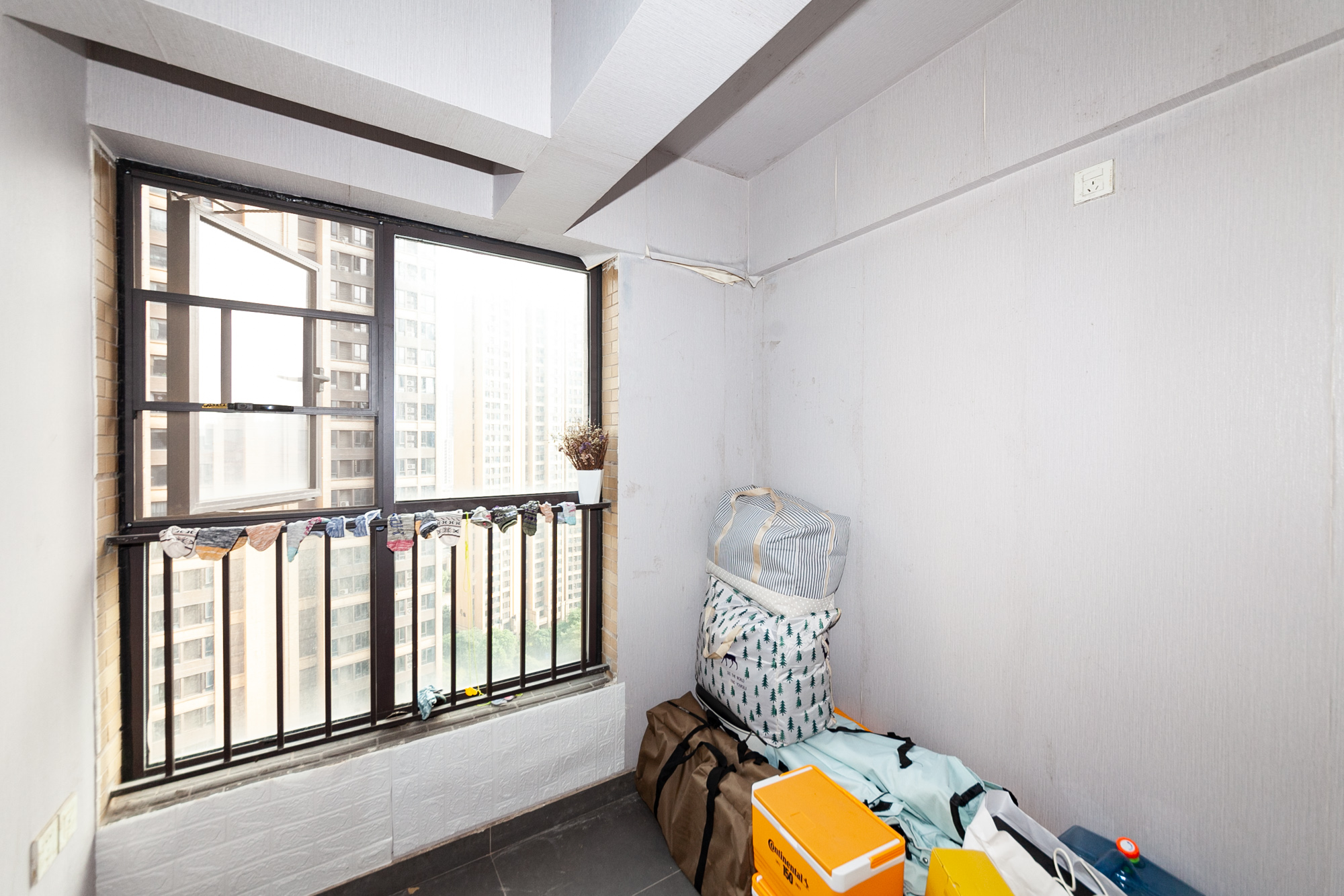 时代倾城一期 2室2厅1卫 84.8万 时代倾城一期 2室2厅1卫 84.8万阳台