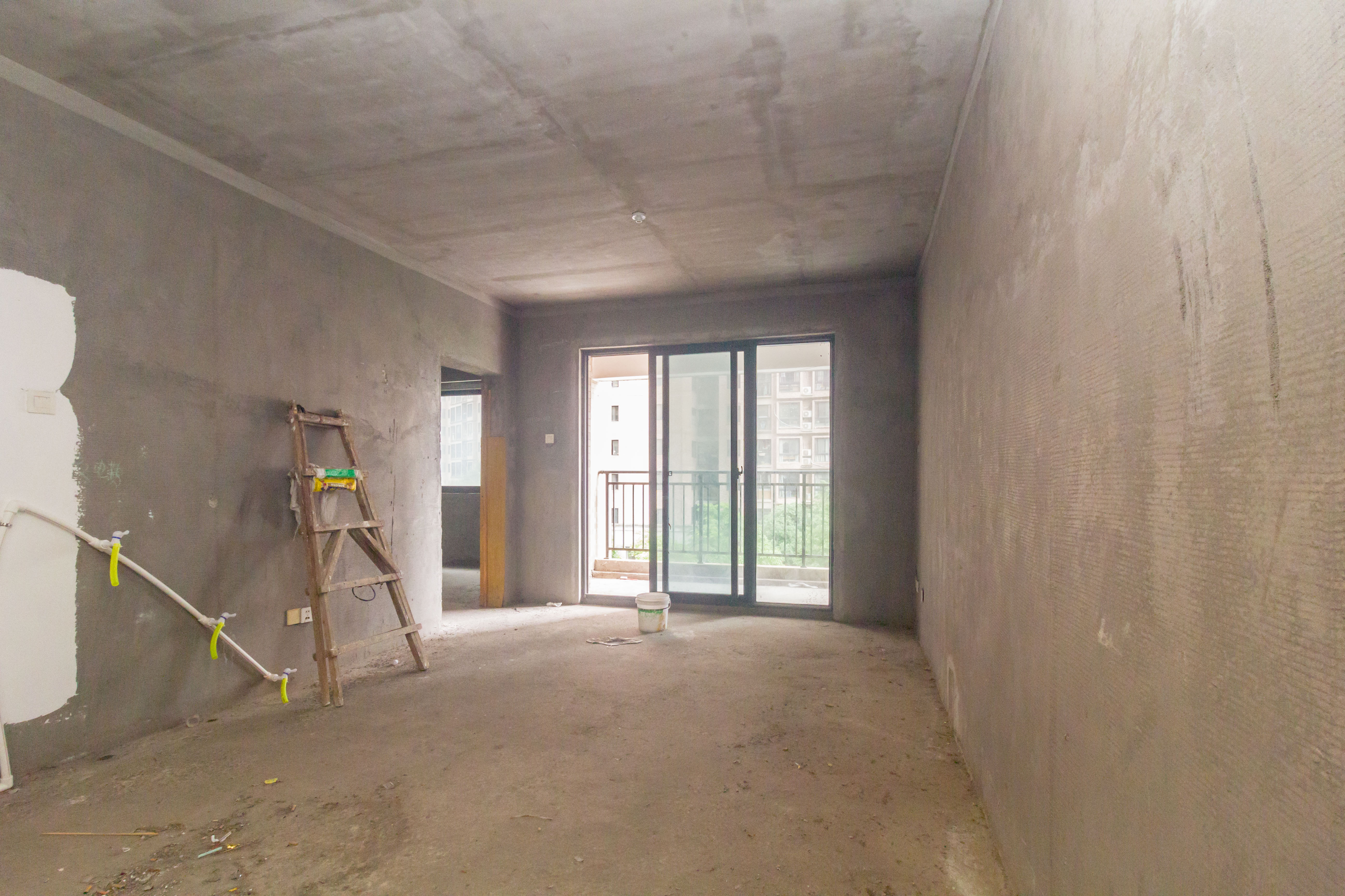 康桥长郡  3室2厅1卫    58.0万客厅