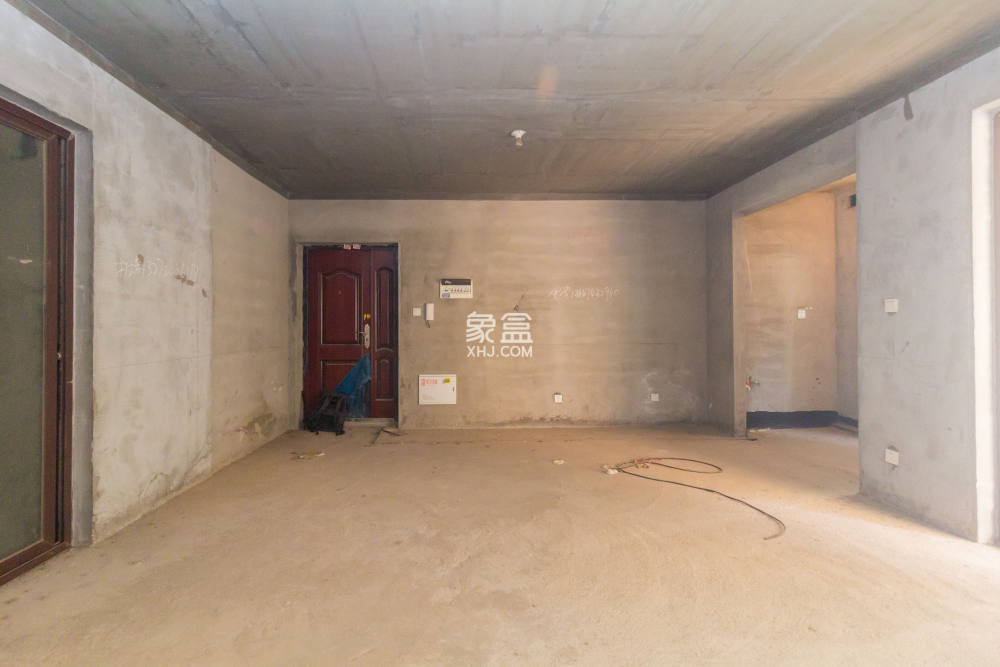 东方美地  3室2厅2卫    71.8万