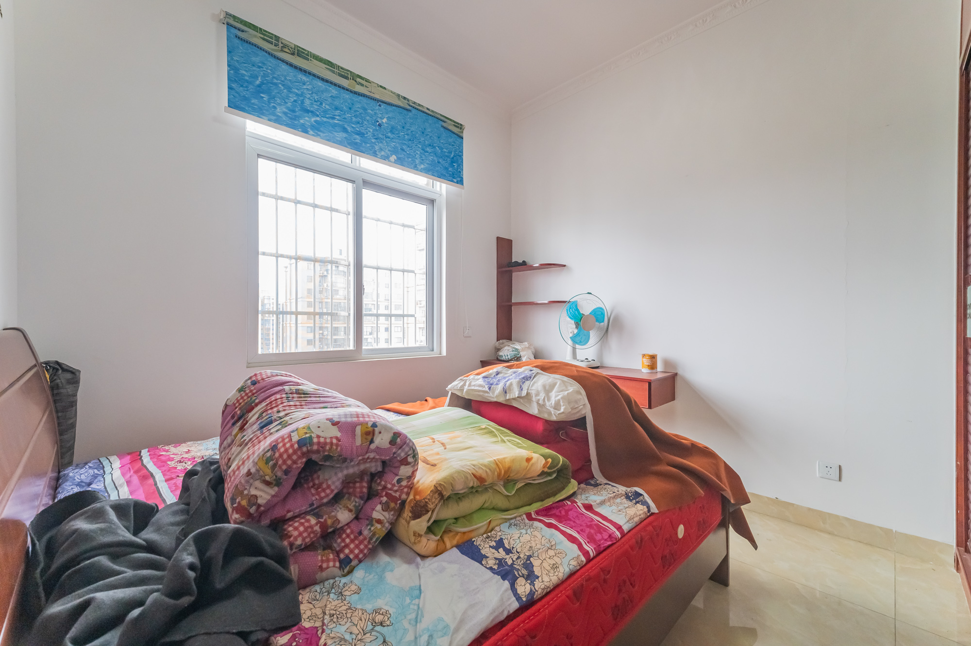 泊林晶城 2室2厅1卫 46.80万 泊林晶城 2室2厅1卫 46.80万卧室