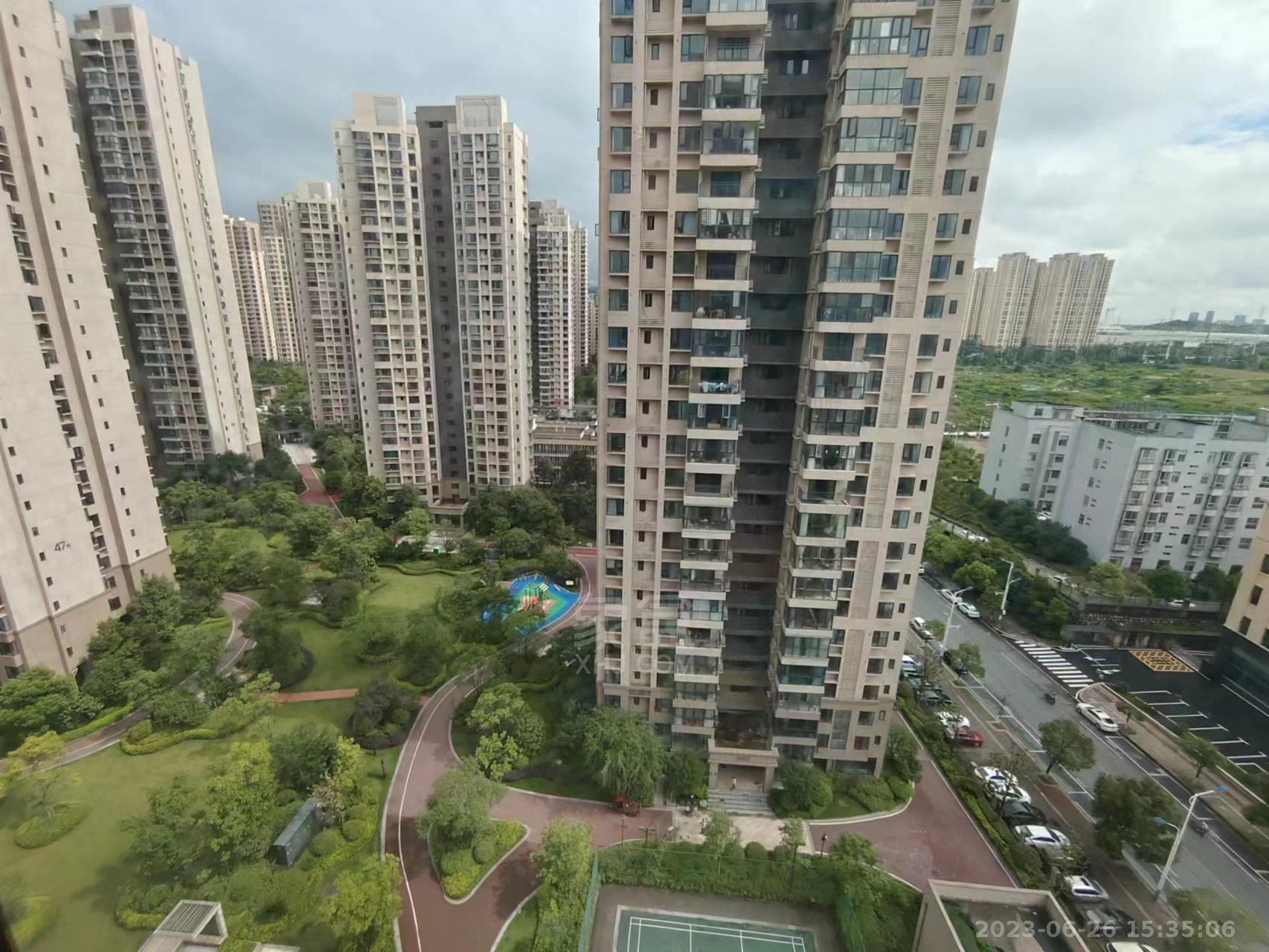 蓝溪谷  3室2厅2卫   1900.00元/月小区图