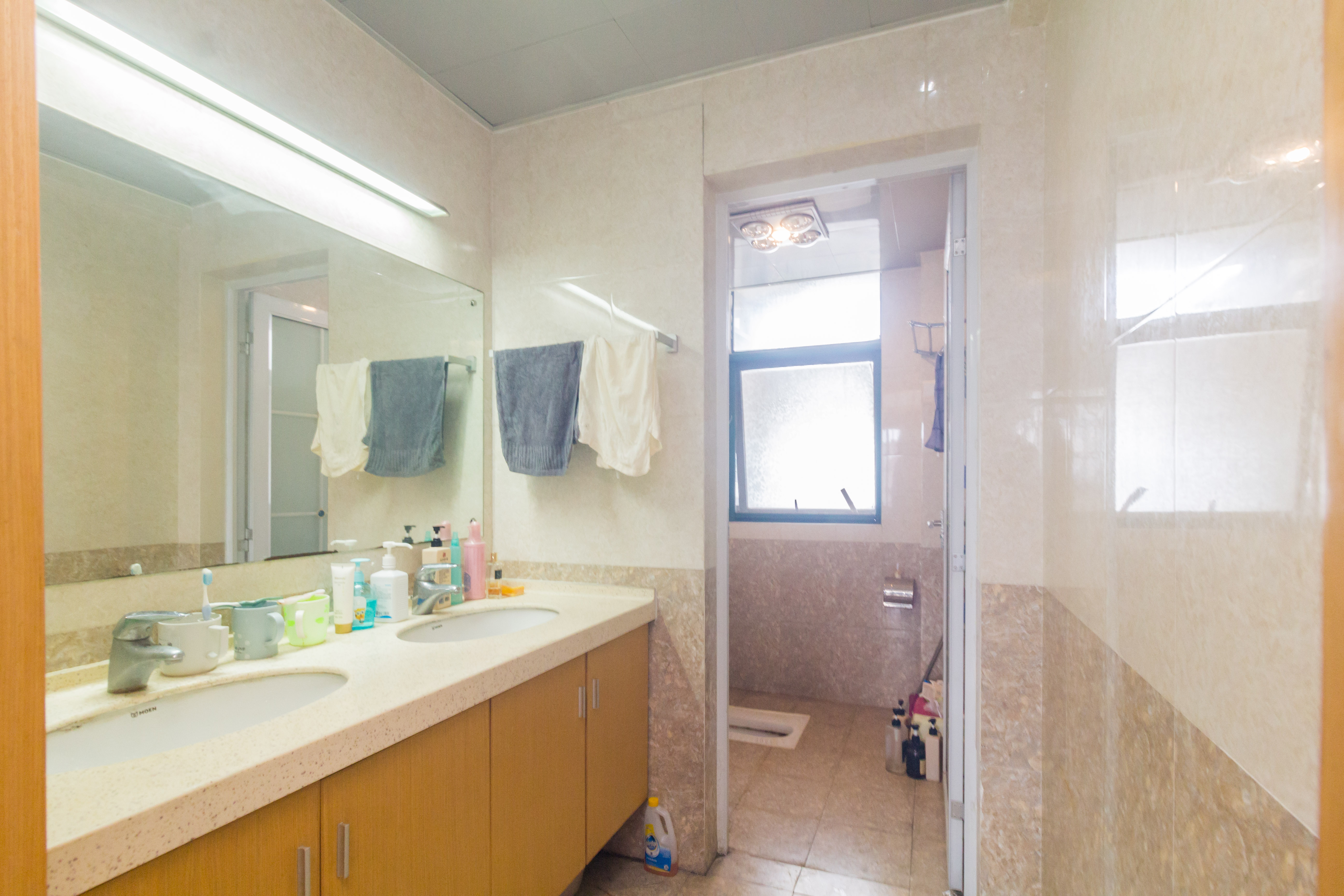 东业早安星城 3室2厅2卫 94.0万 东业早安星城 3室2厅2卫 94.0万卫生间