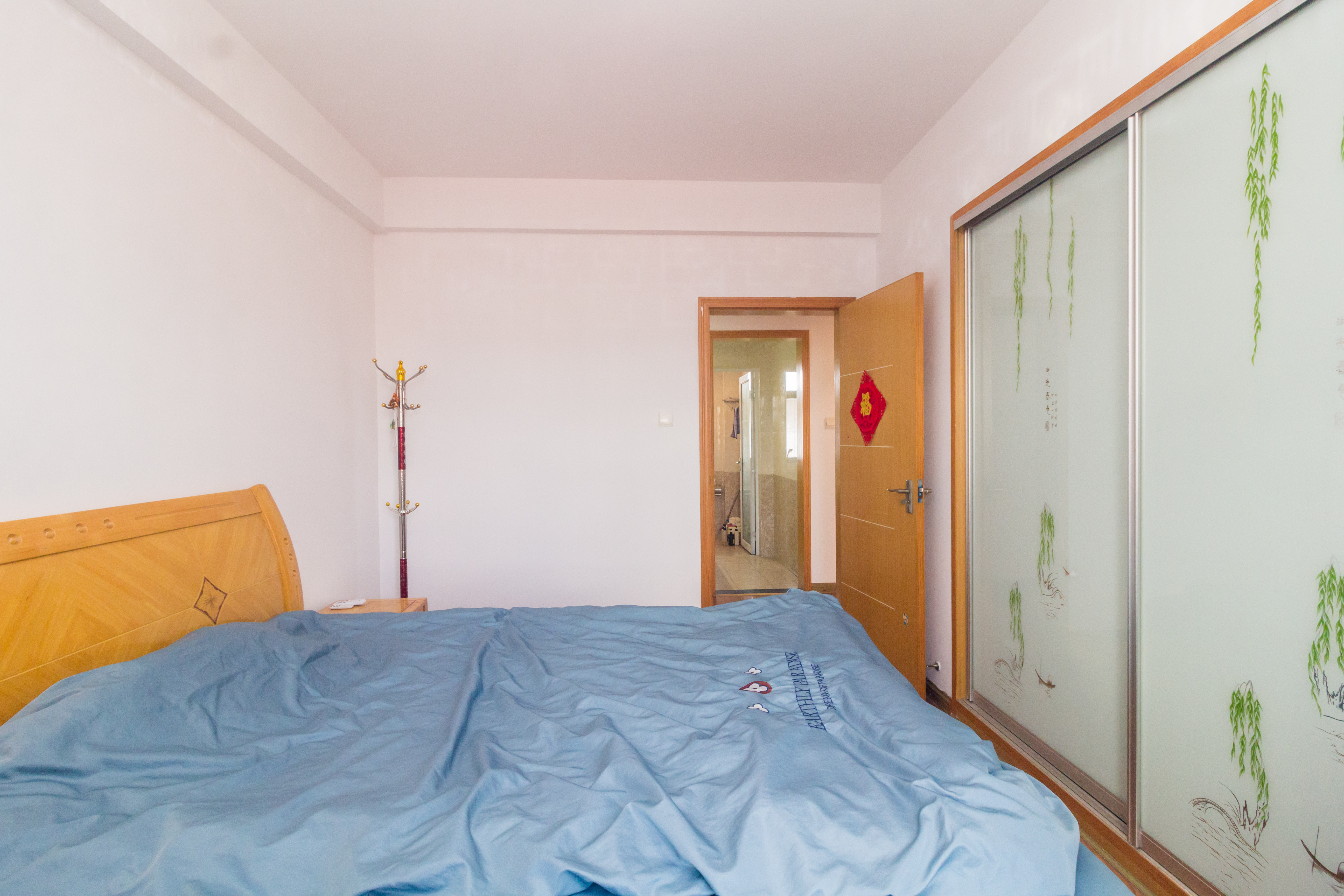 东业早安星城 3室2厅2卫 94.0万 东业早安星城 3室2厅2卫 94.0万卧室