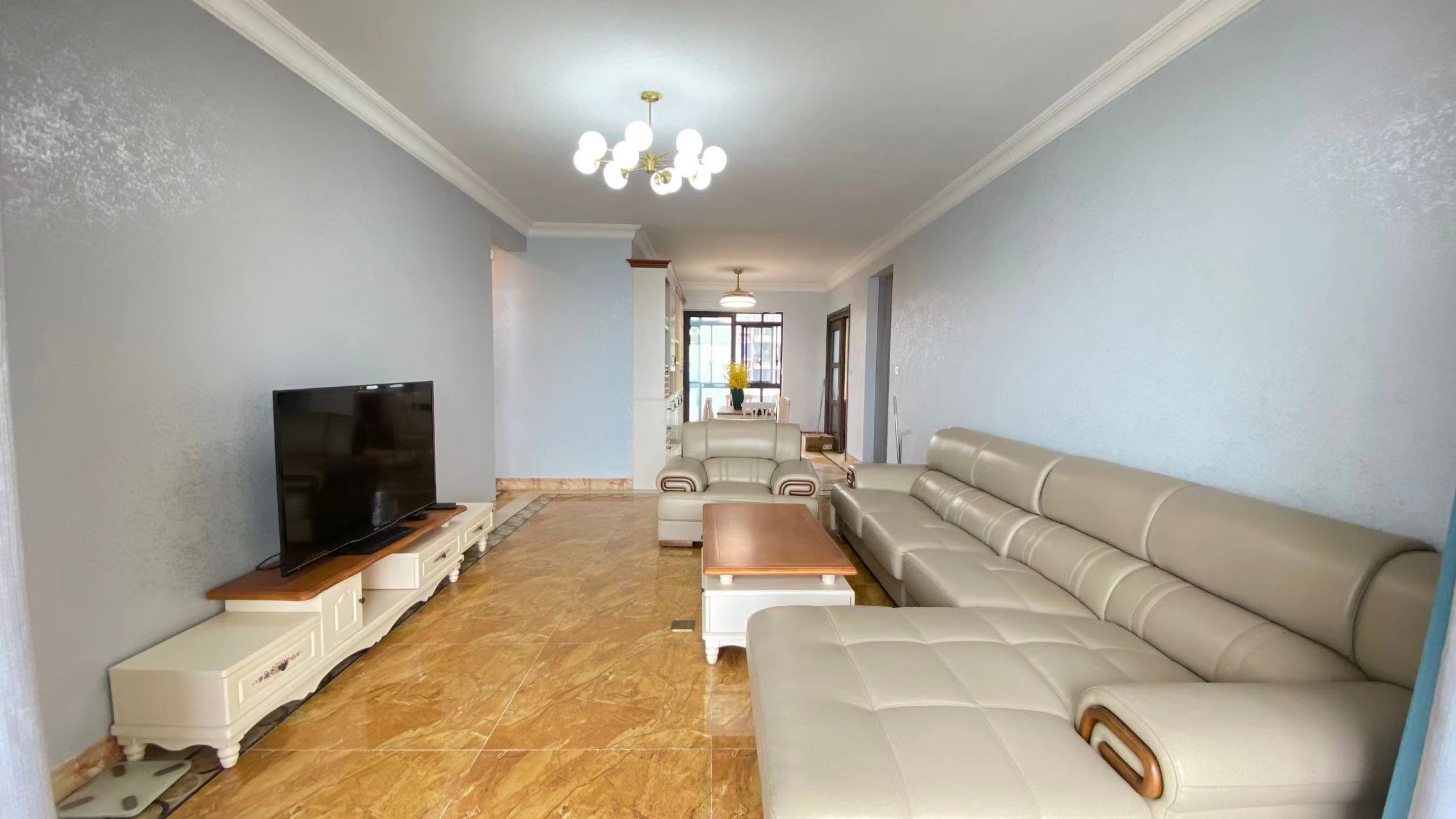 天元区碧桂园 4室2厅2卫 108.0万 天元区碧桂园 4室2厅2卫 108.0万室内图