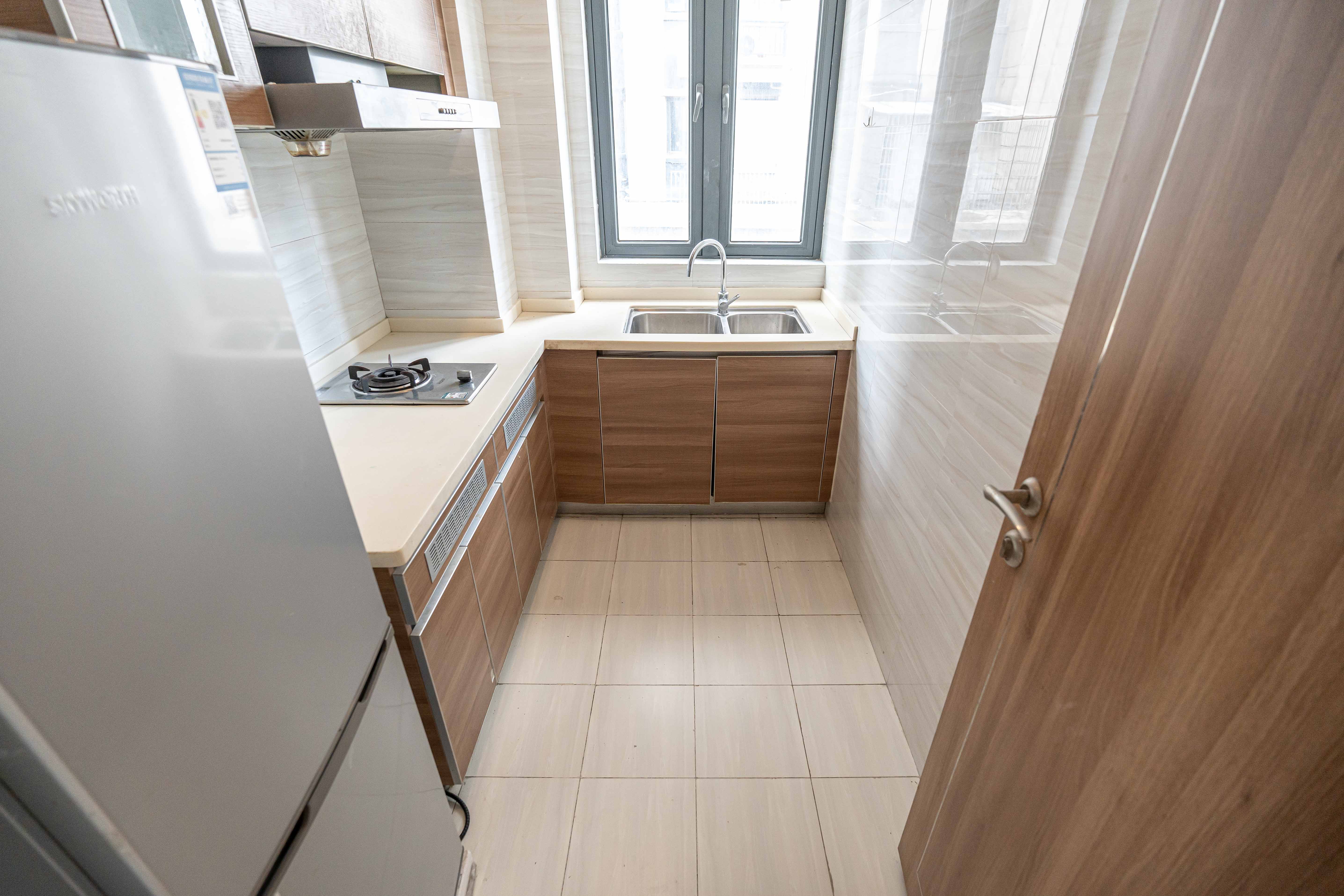 恒大国际广场  2室1厅1卫    59.0万 恒大国际广场  2室1厅1卫    59.0万厨房