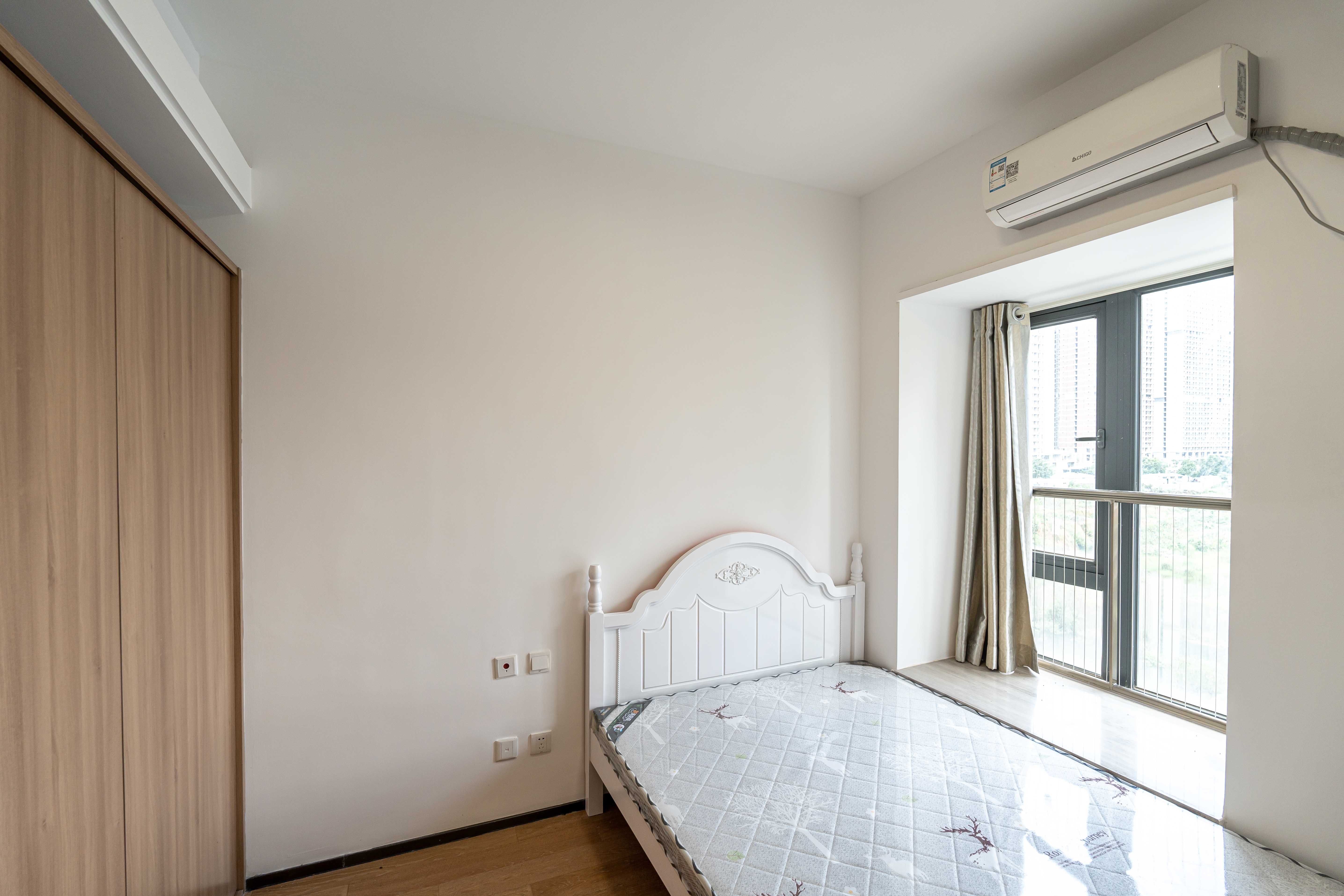 恒大国际广场  2室1厅1卫    59.0万卧室