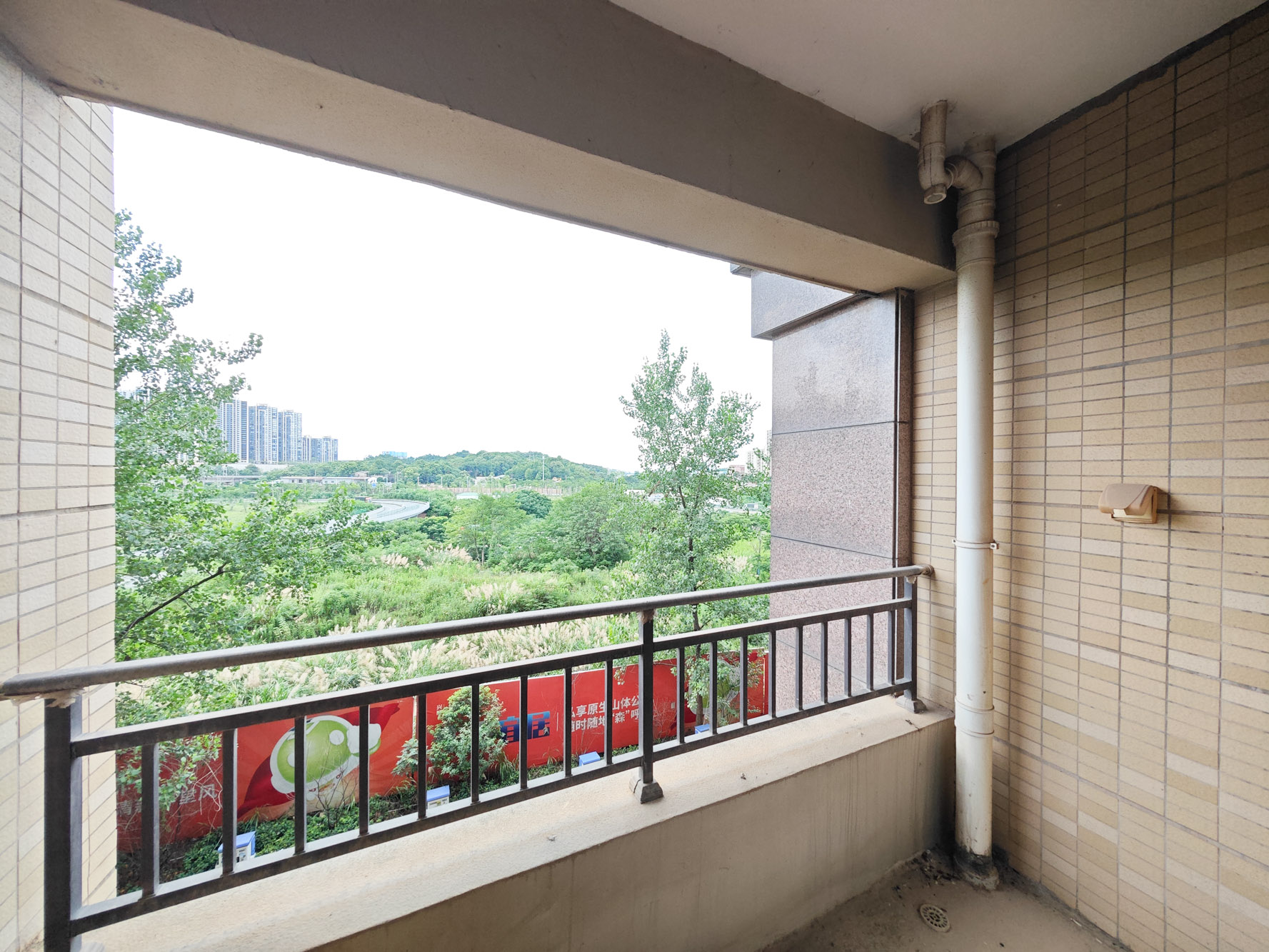 湘水郡（兴旺小爱同学）  4室2厅2卫   66.00万其他