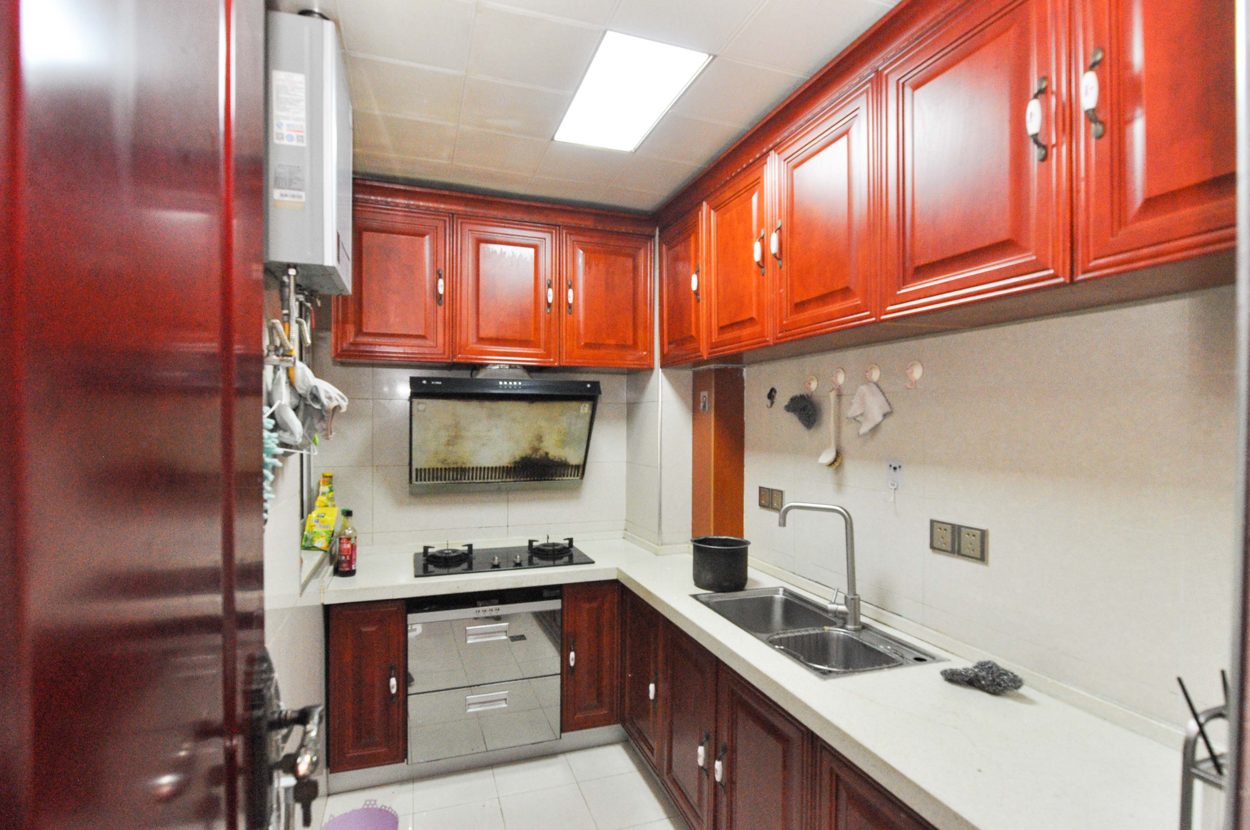 中房F联邦  2室2厅1卫    75.6万厨房