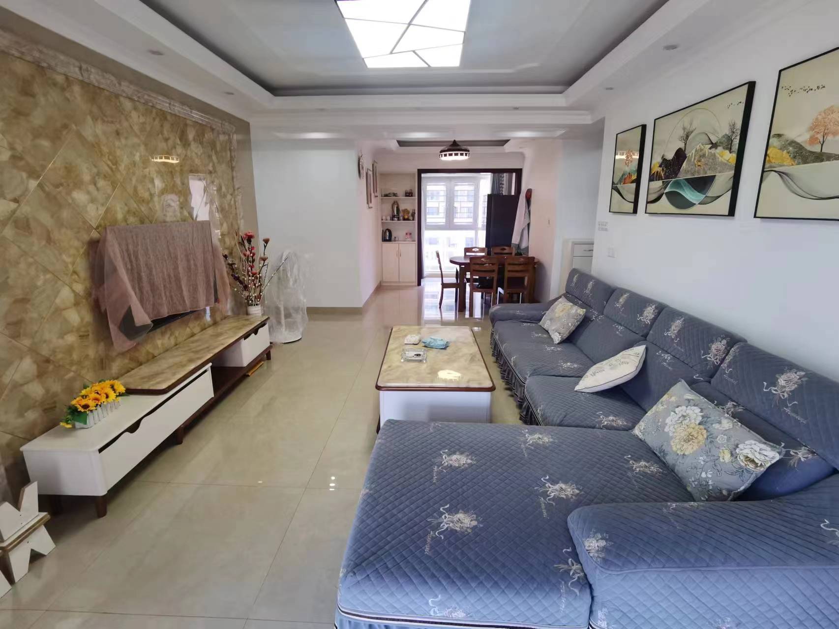 东部美的城 3室2厅2卫 77.0万 东部美的城 3室2厅2卫 77.0万室内图