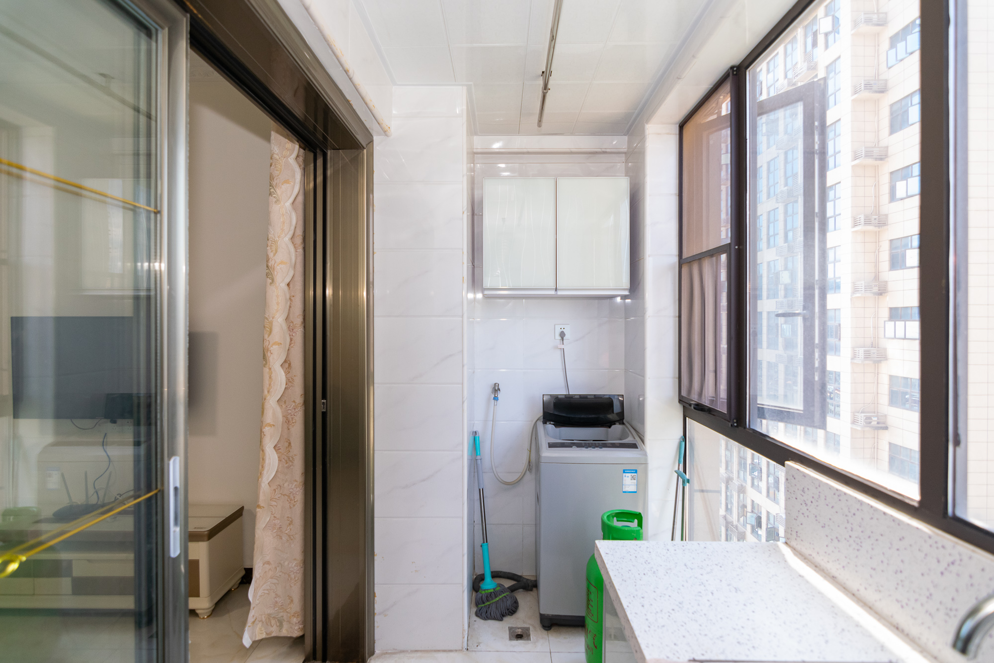 润和紫郡一期  1室1厅1卫   36.00万 润和紫郡一期  1室1厅1卫   36.00万厨房