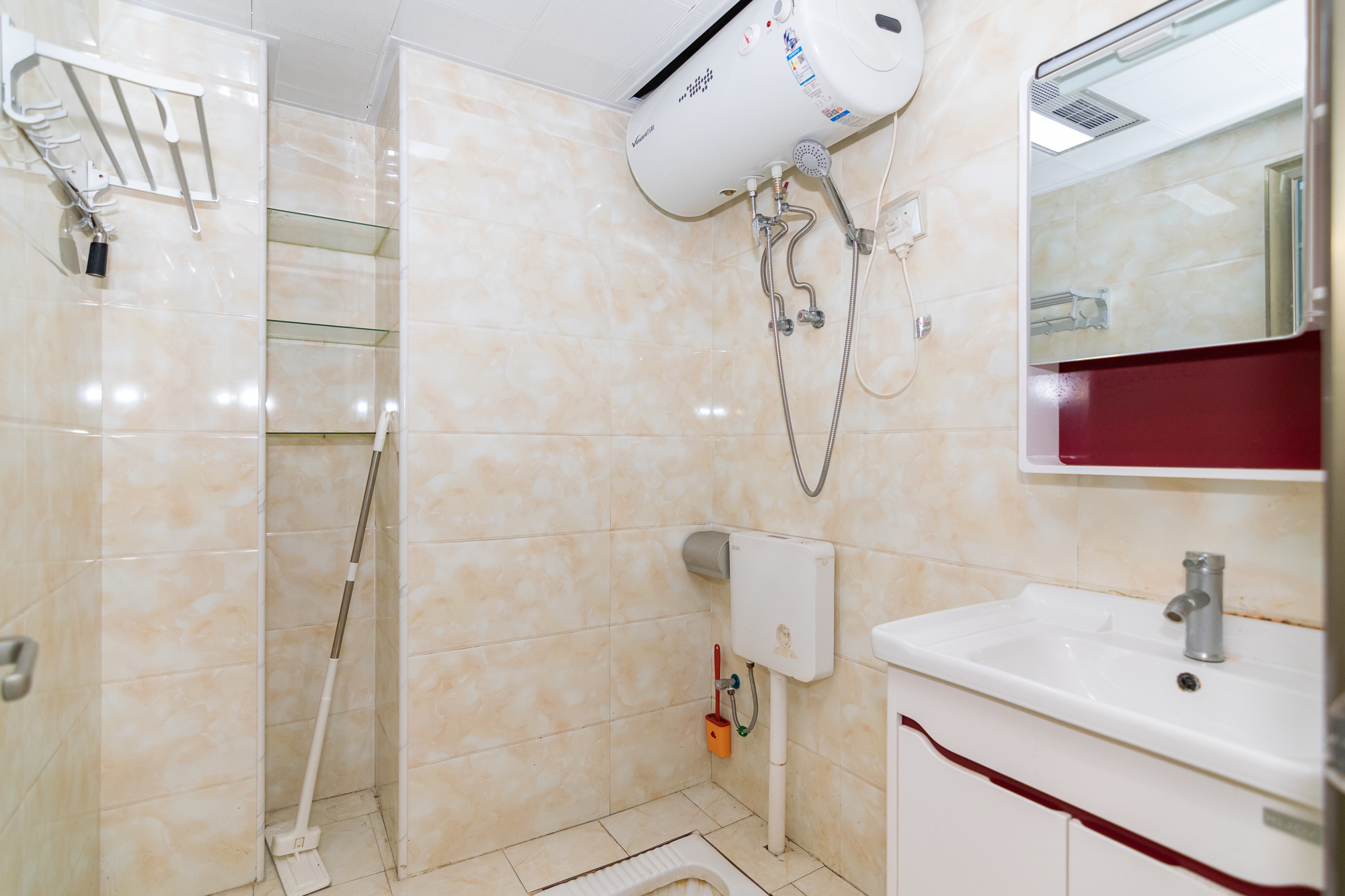 润和紫郡一期  1室1厅1卫   36.00万 润和紫郡一期  1室1厅1卫   36.00万卫生间