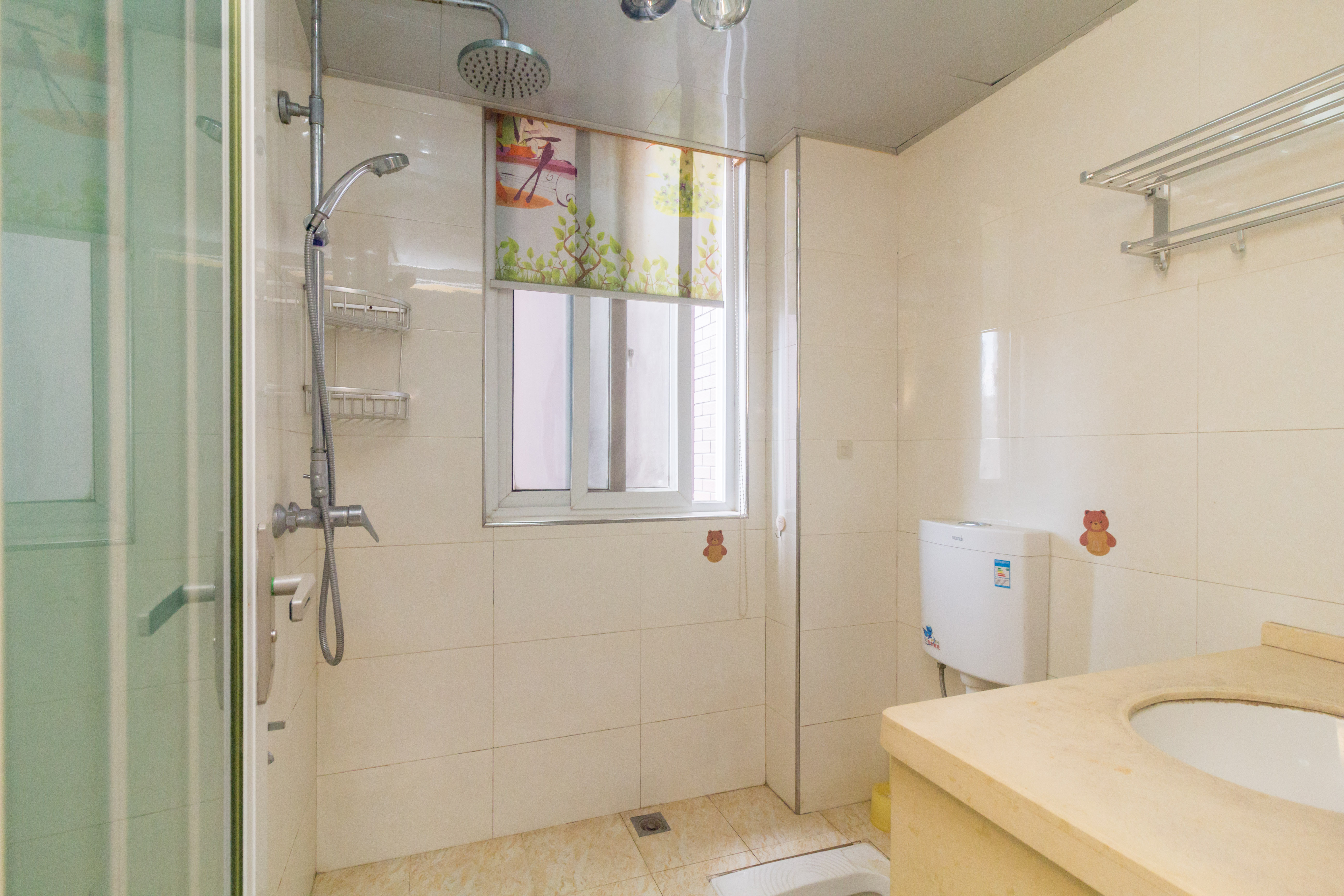 三景国际  2室2厅1卫    54.86万 三景国际  2室2厅1卫    54.86万卫生间