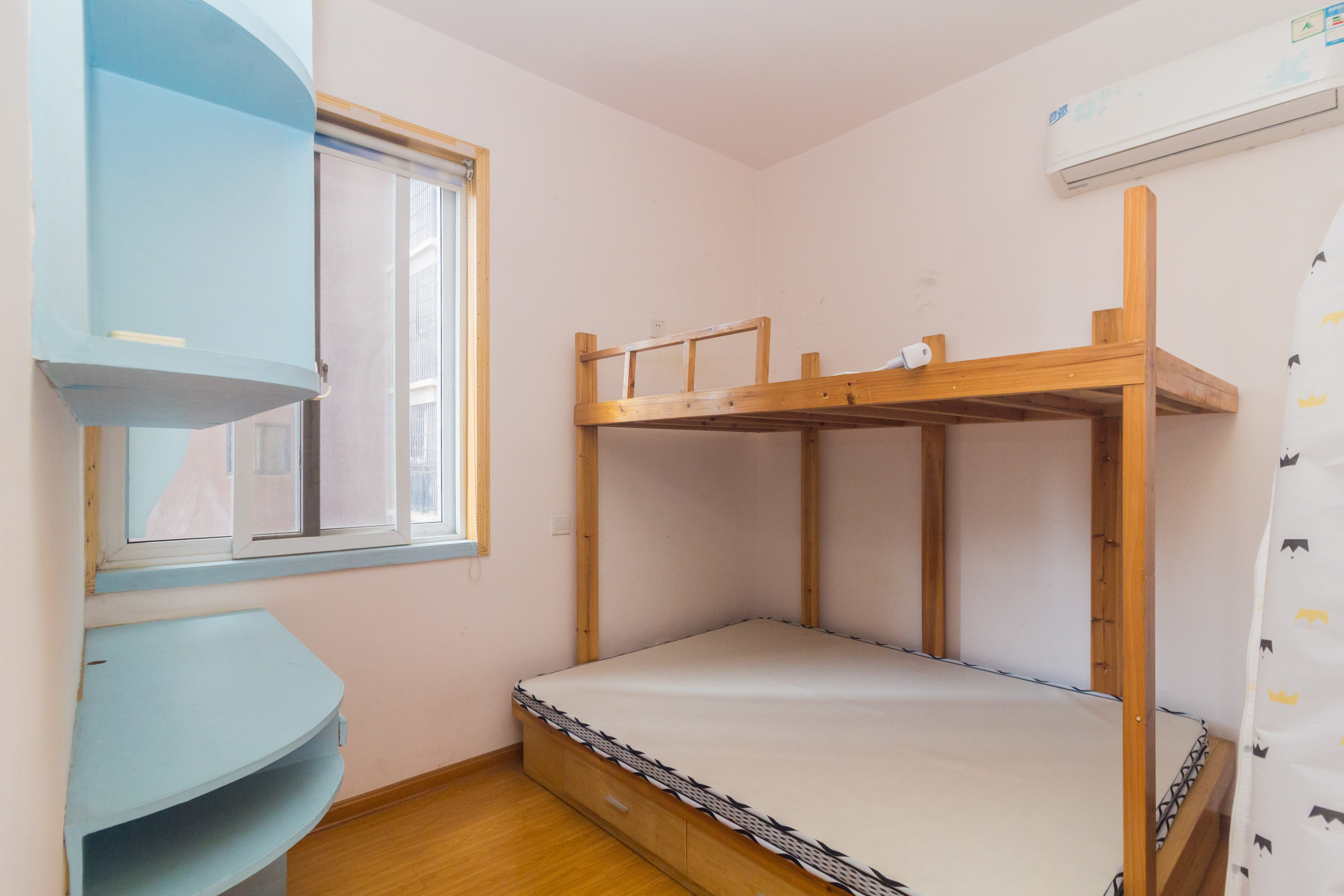 三景国际  2室2厅1卫    54.86万 三景国际  2室2厅1卫    54.86万卧室