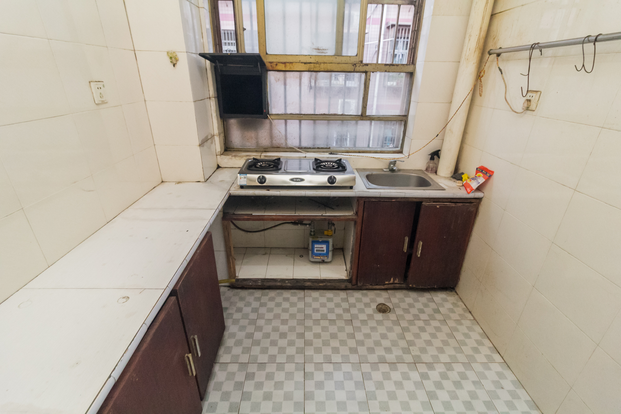 泉塘小区  2室2厅1卫    35.0万厨房