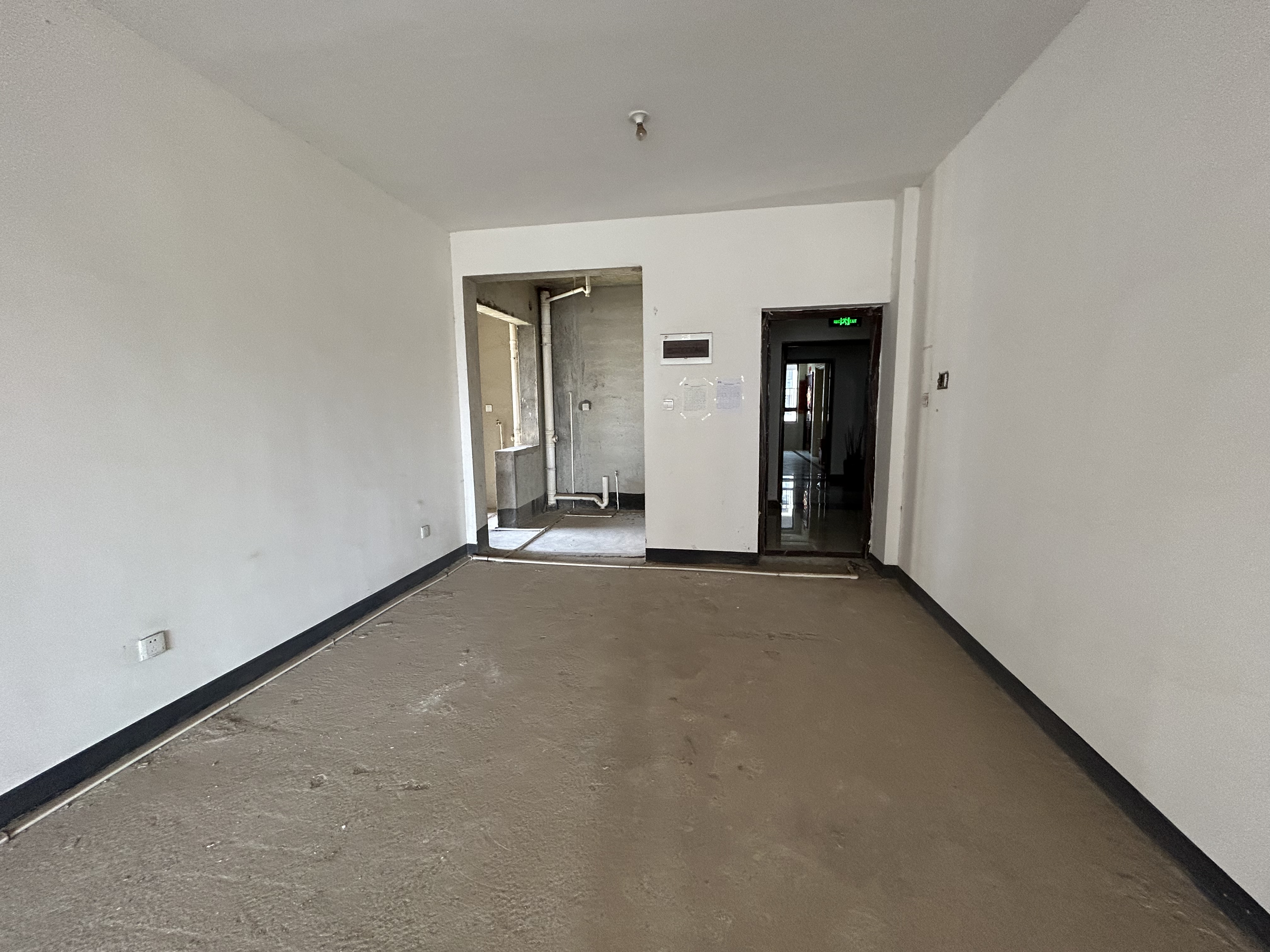 山水洲城华晨第一城 3室2厅2卫 71.8万 山水洲城华晨第一城 3室2厅2卫 71.8万室内图