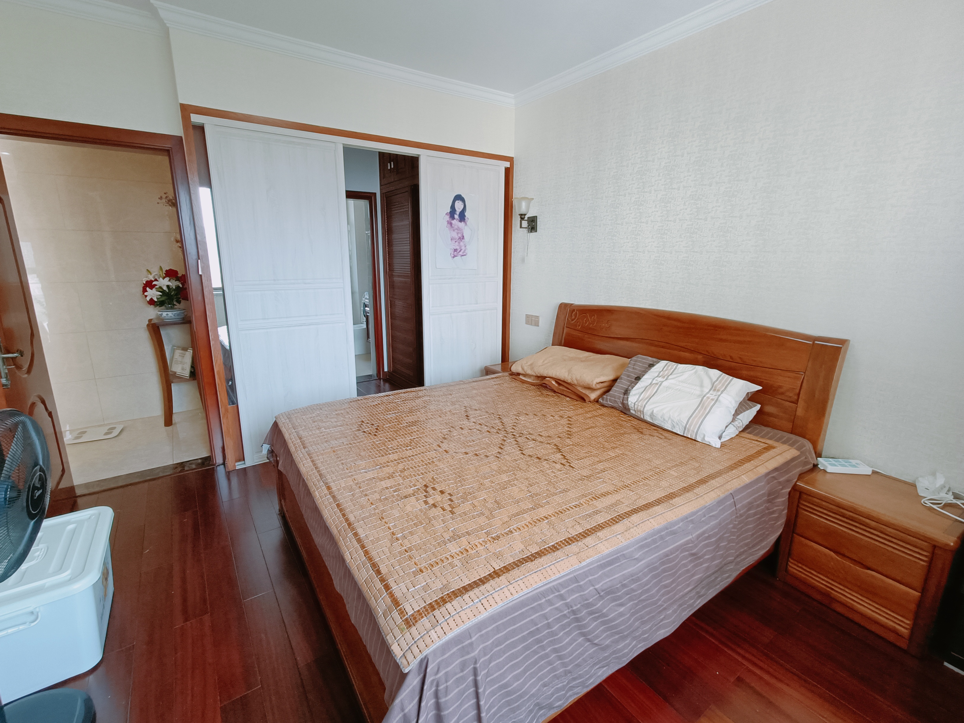 滨江花园 3室2厅2卫 120.0万 滨江花园 3室2厅2卫 120.0万室内图